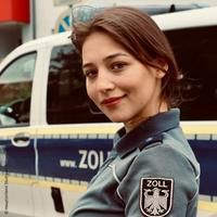225 - Mit Diabetes Dienst an der Waffe - Elli M. - Zollbeamtin