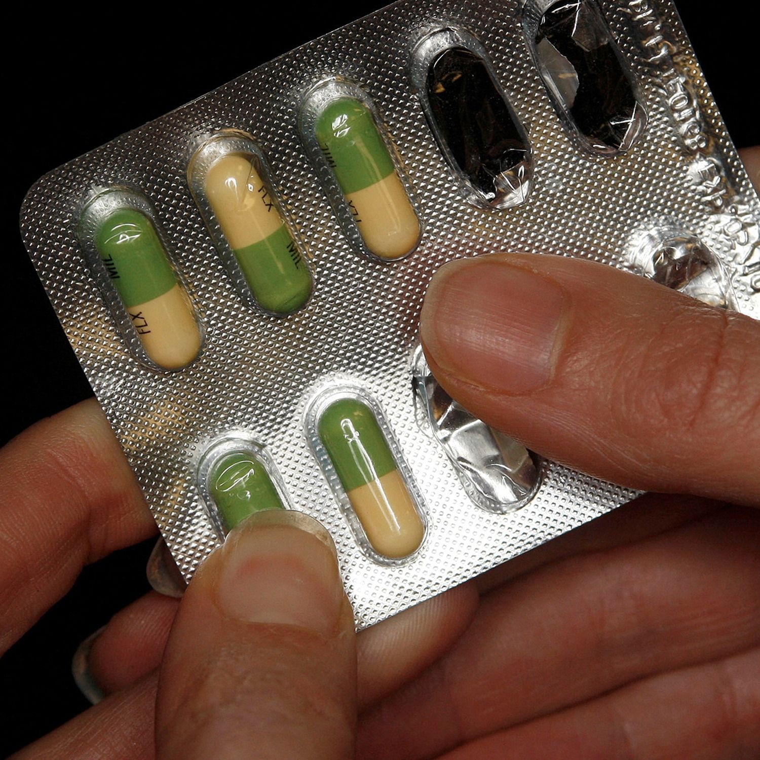 R.F.K. Jr.’s Newest Mission: Getting Us Off Antidepressants