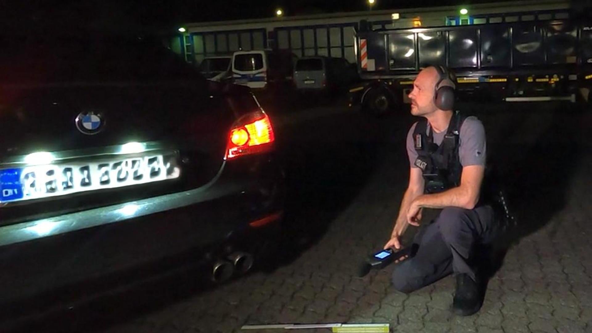 Nachtschicht Autobahn - Die Polizei auf der Jagd nach Rasern und Posern
