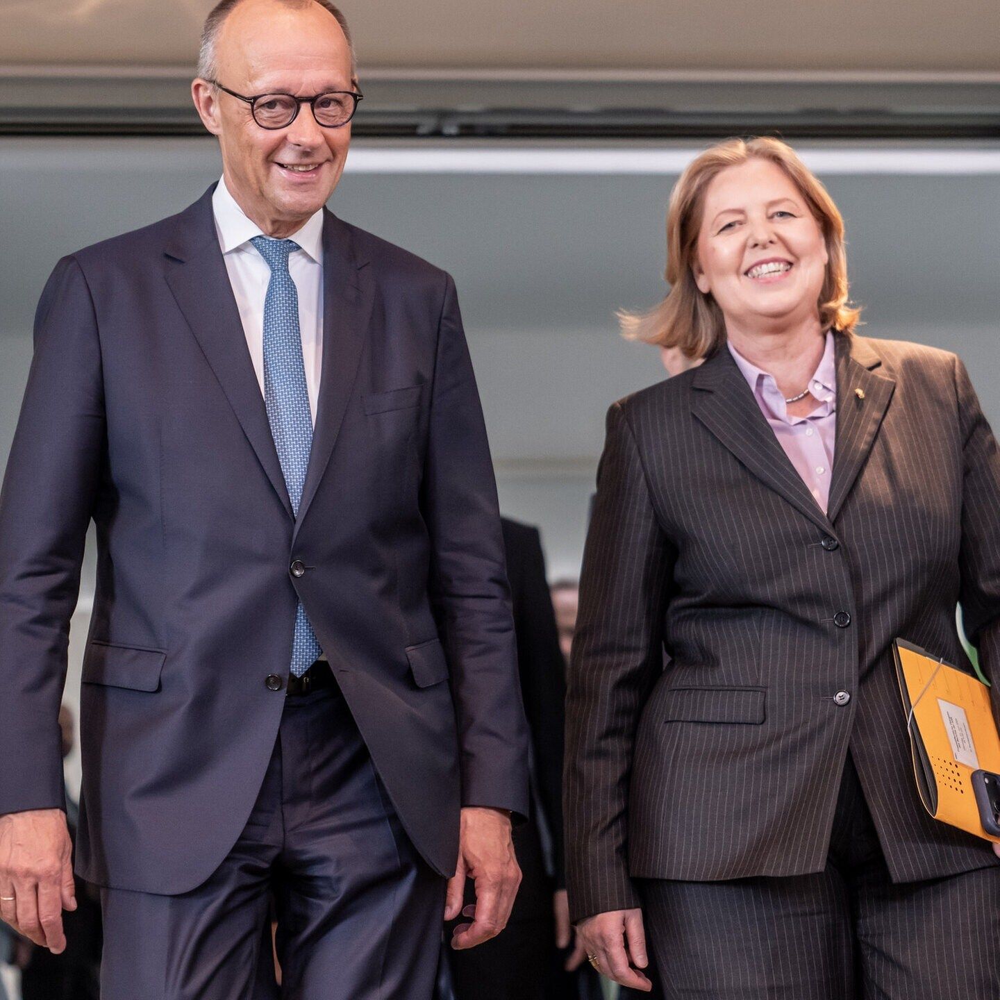 Die Rentenkommission übergibt ihre Vorschläge