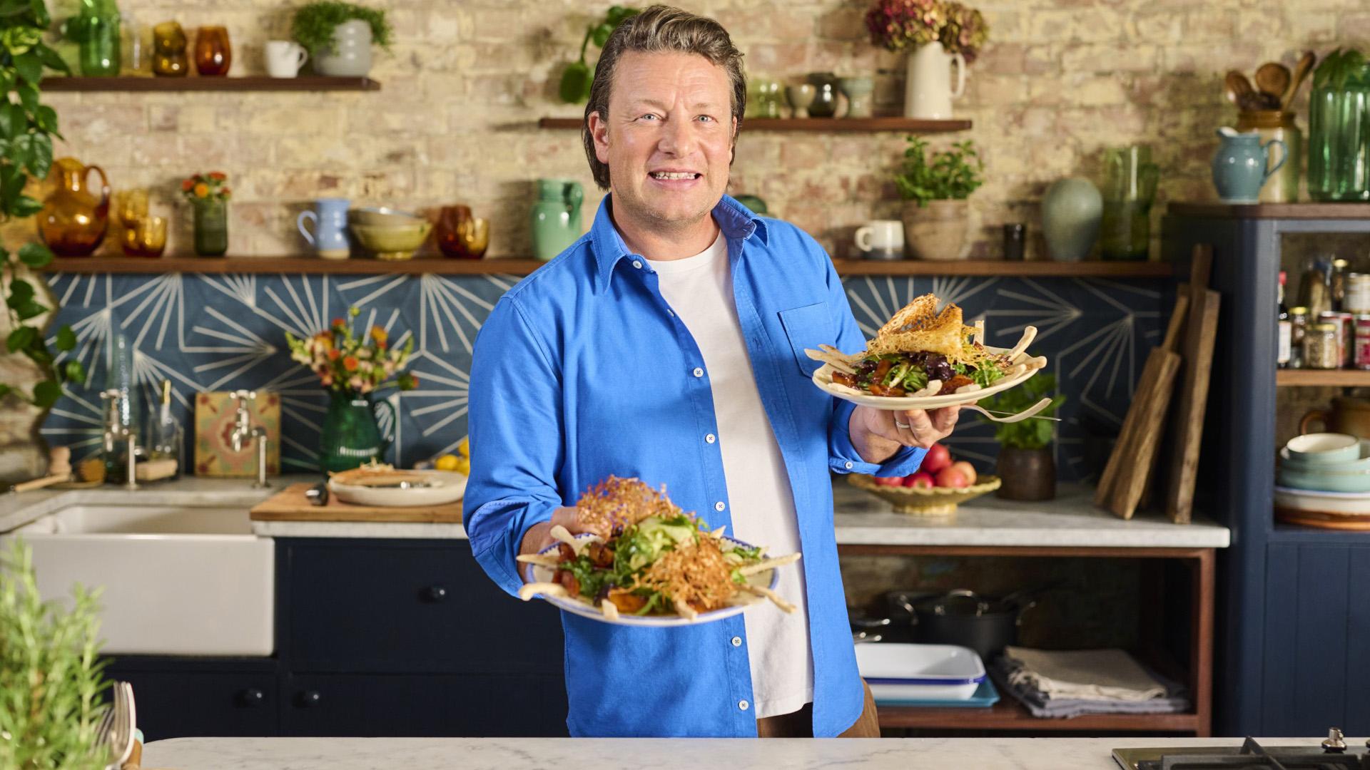 Salat mit Käsekrone