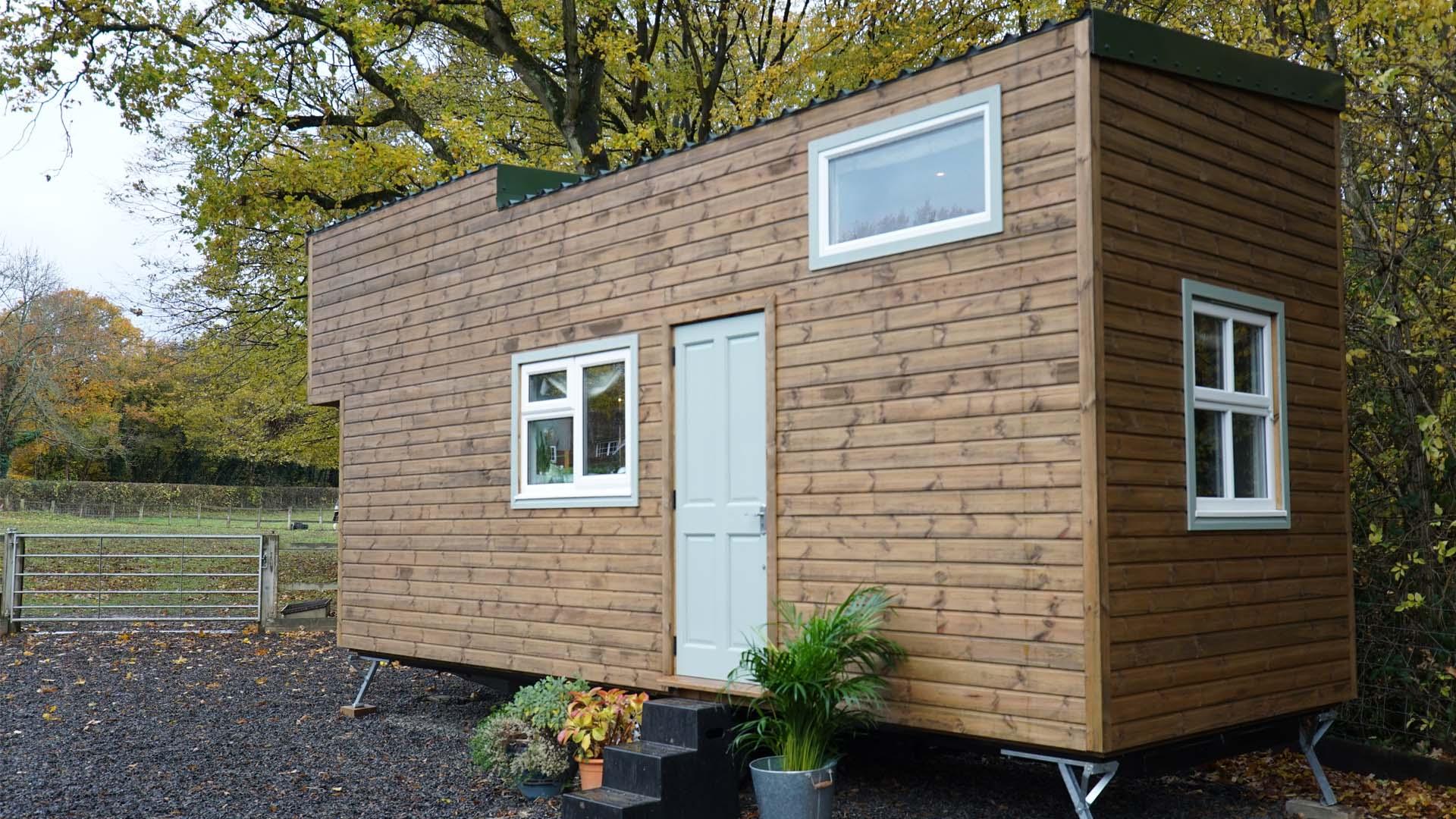 Mobiles Tiny Haus und Partyhubschrauber