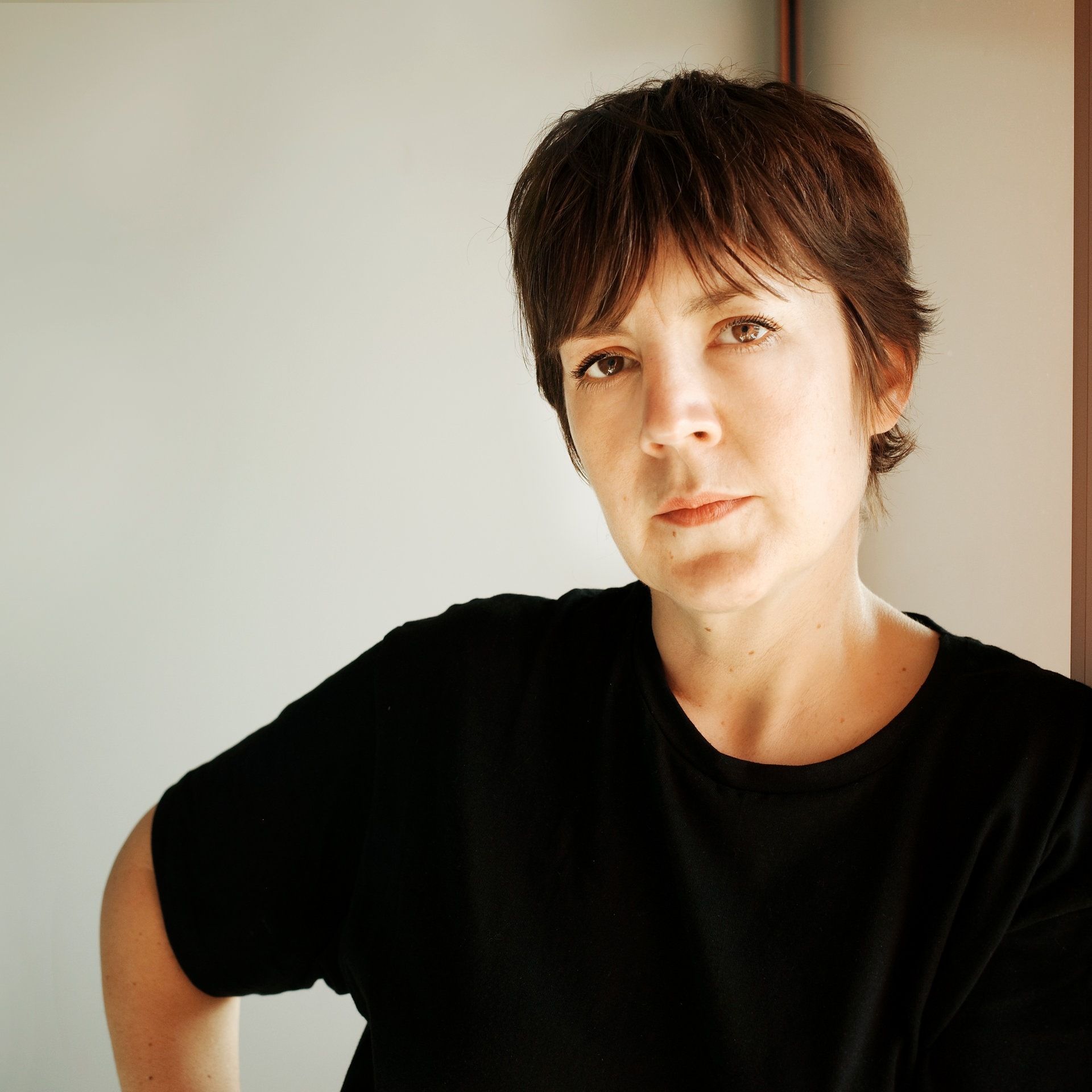 An Kipp-Punkten des Lebens: Julia Wolfs Erzählband „Du, hier“