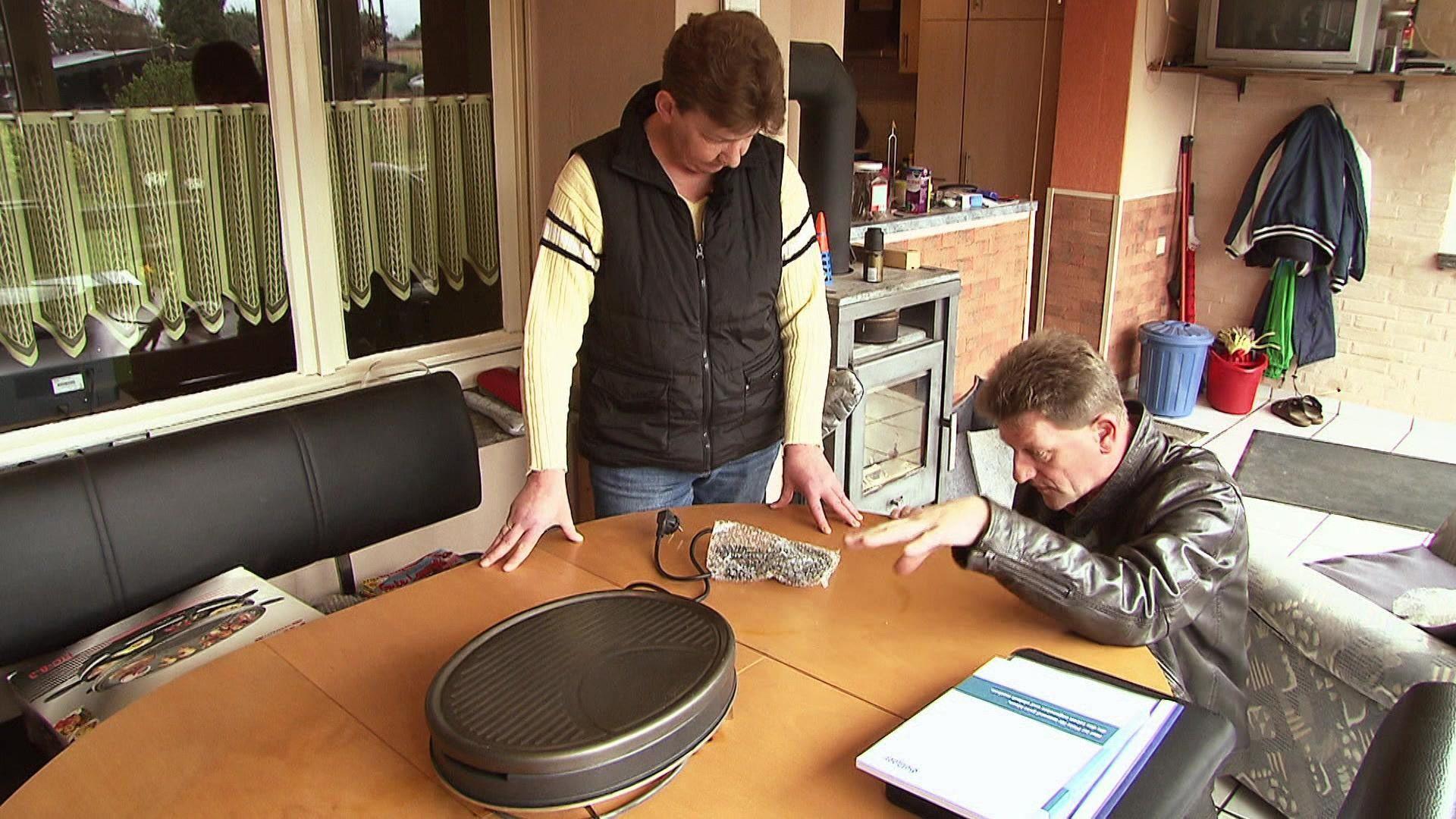 Thema u. a.: Raclette-Abend endet in einer Katastrophe