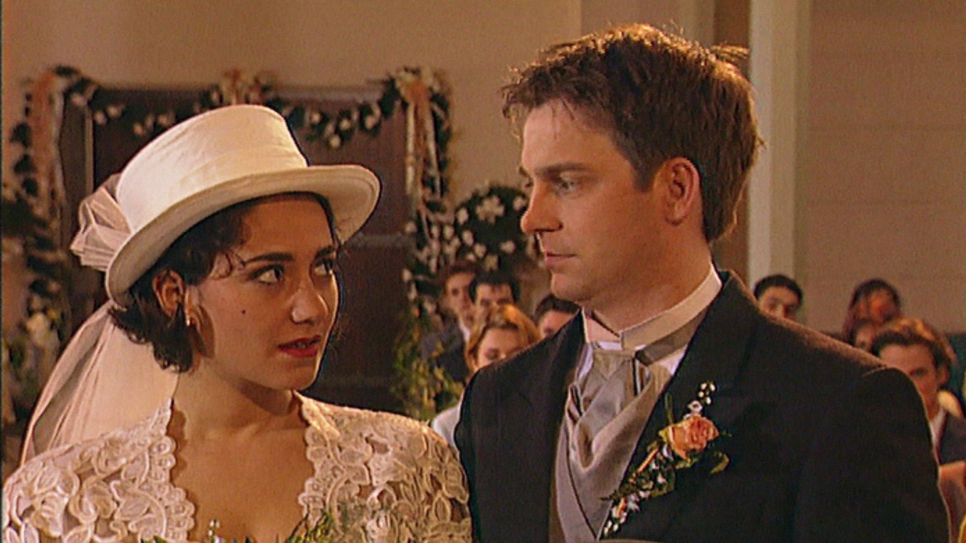 Aylin und Bernd heiraten. Lars rettet Margot das Leben.