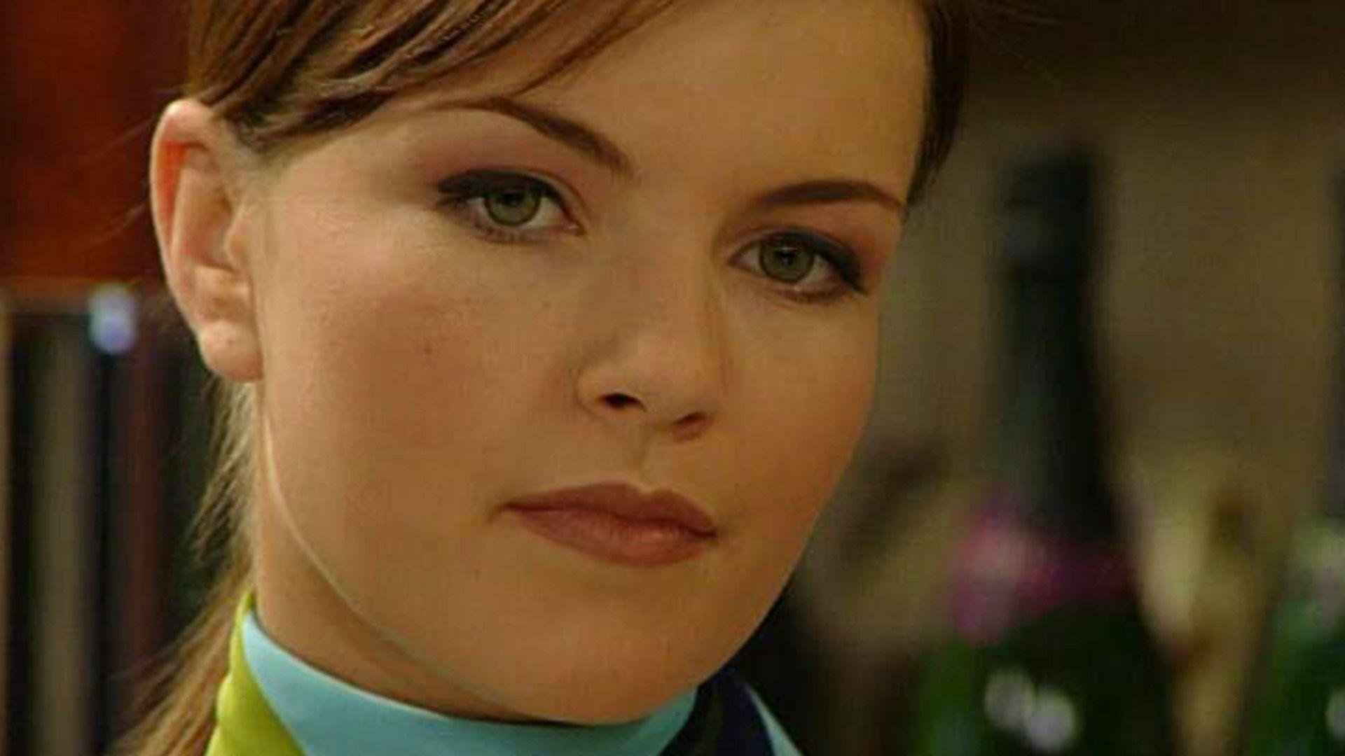 Jennifer will Wolf in seine Schranken weisen.