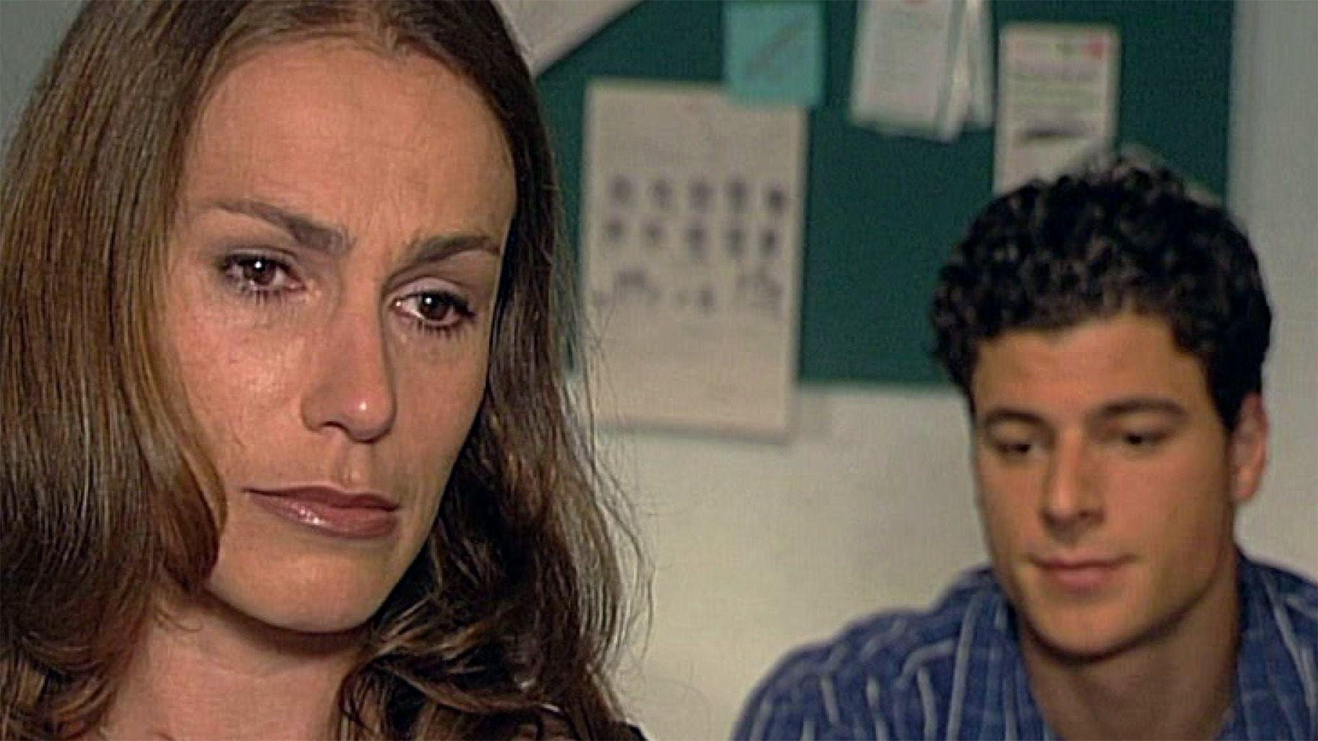 Rebecca kann sich von ihrem Polizistenjob nicht lösen