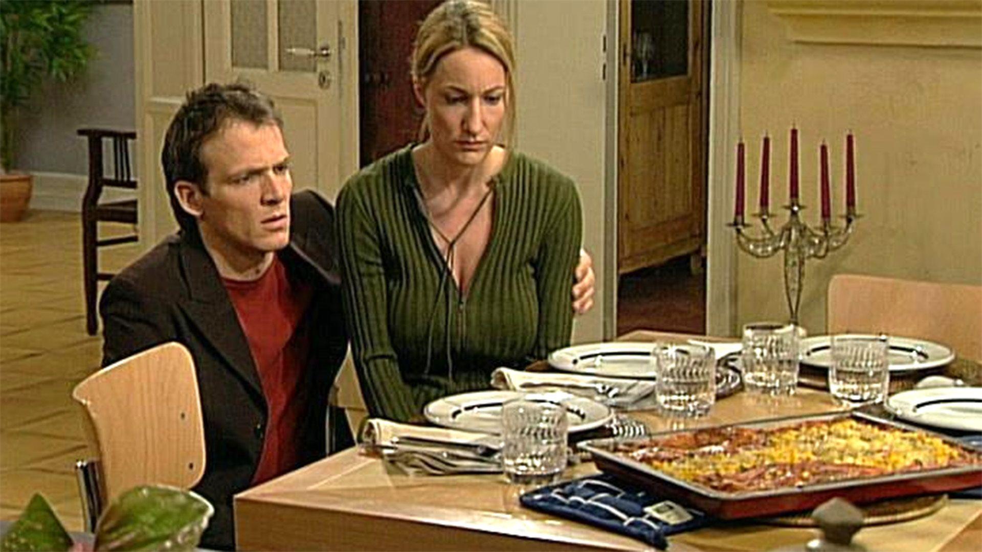 Arthur treibt einen Keil zwischen Stefan und Helena