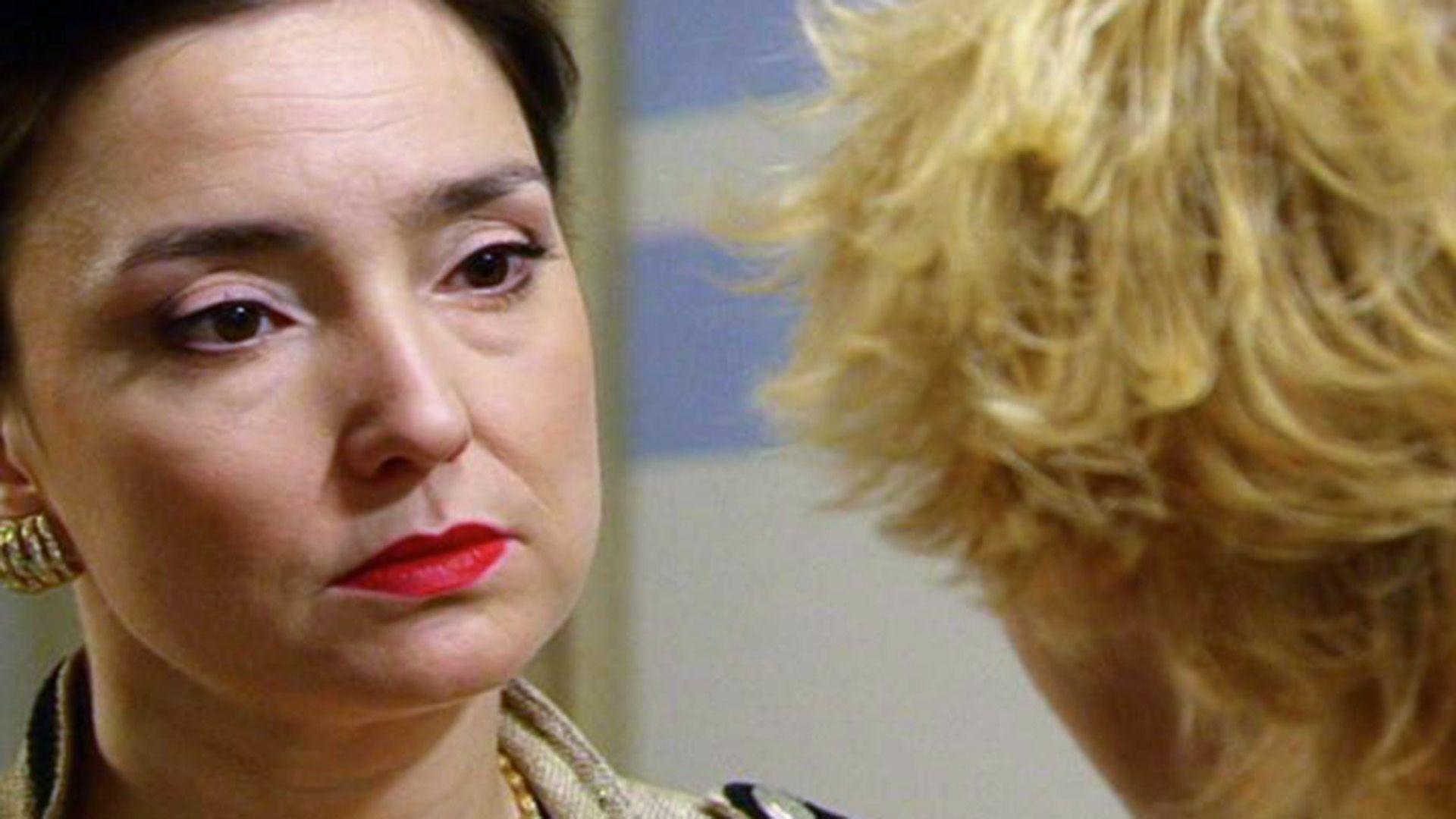 Simone setzt Diana unter Druck