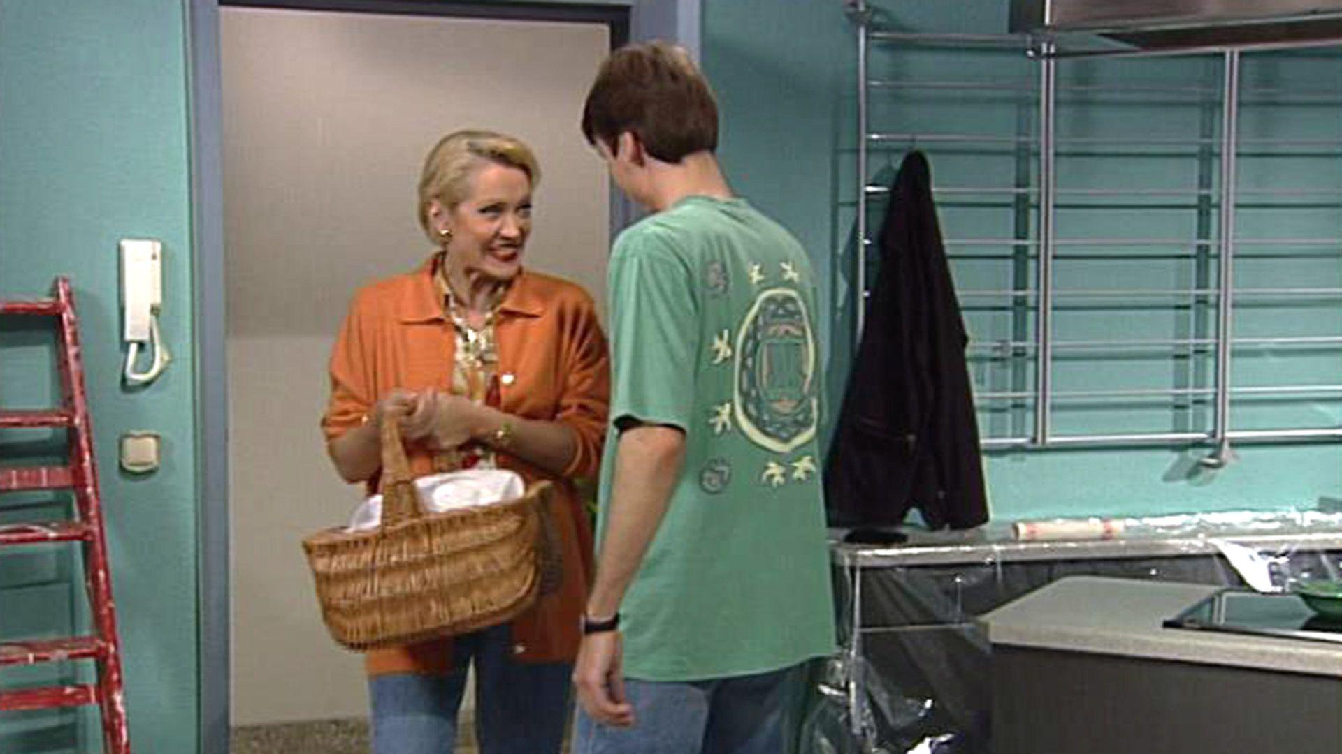 Jörg empfindet für Nataly mehr als Freundschaft