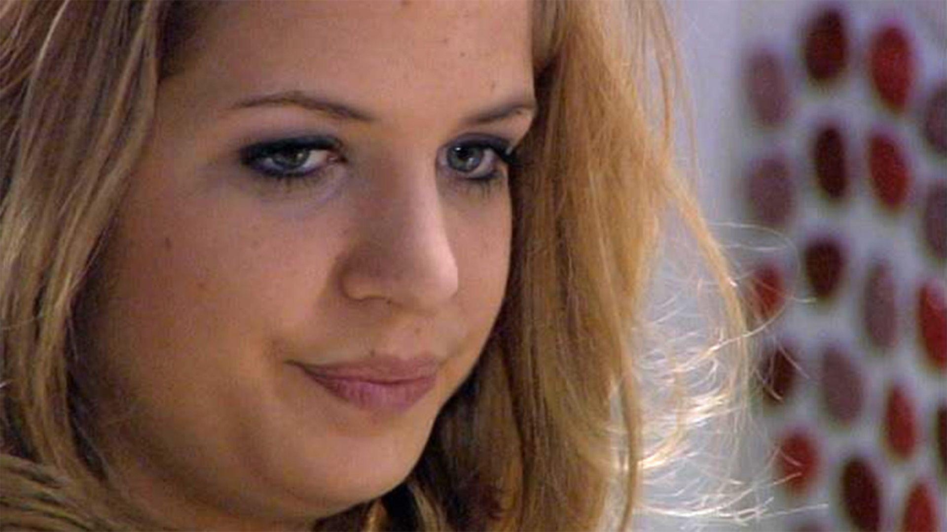 Verena will sich auf eine Affäre mit Leon einlassen