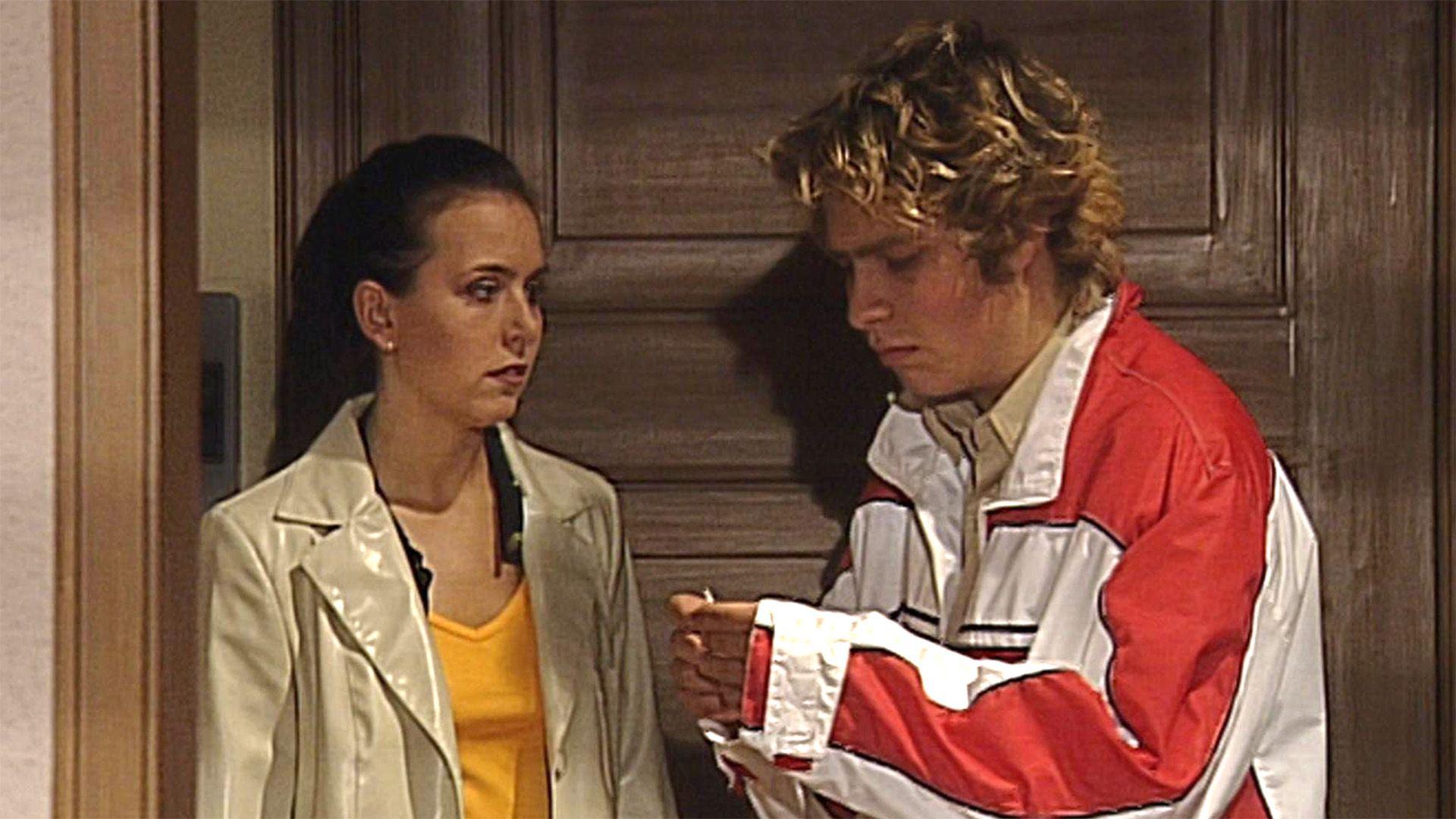 Kai und Nataly wollen in Gerners Wohnung einbrechen