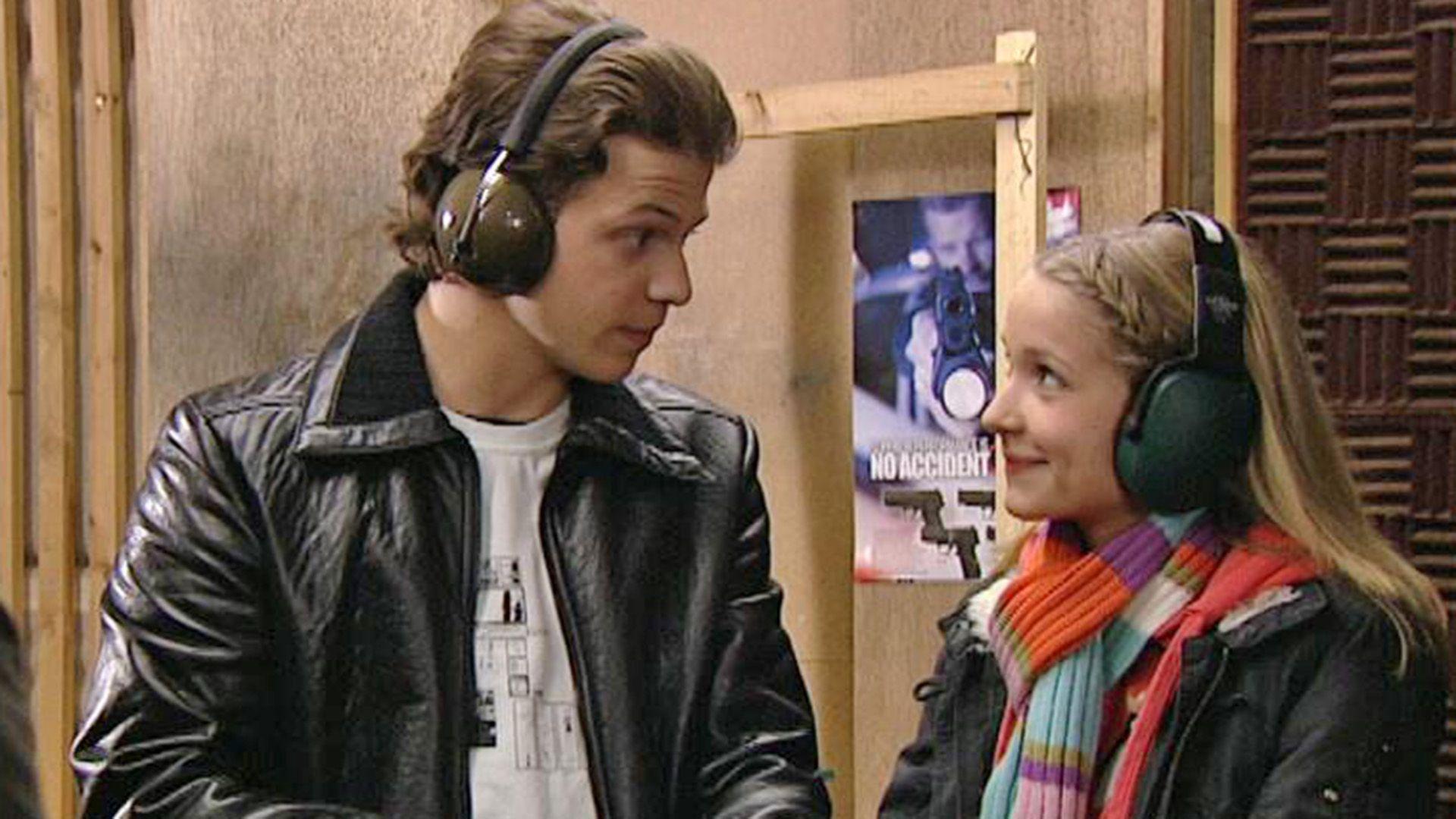Tobias will Romy beeindrucken, um Rufus zu ärgern