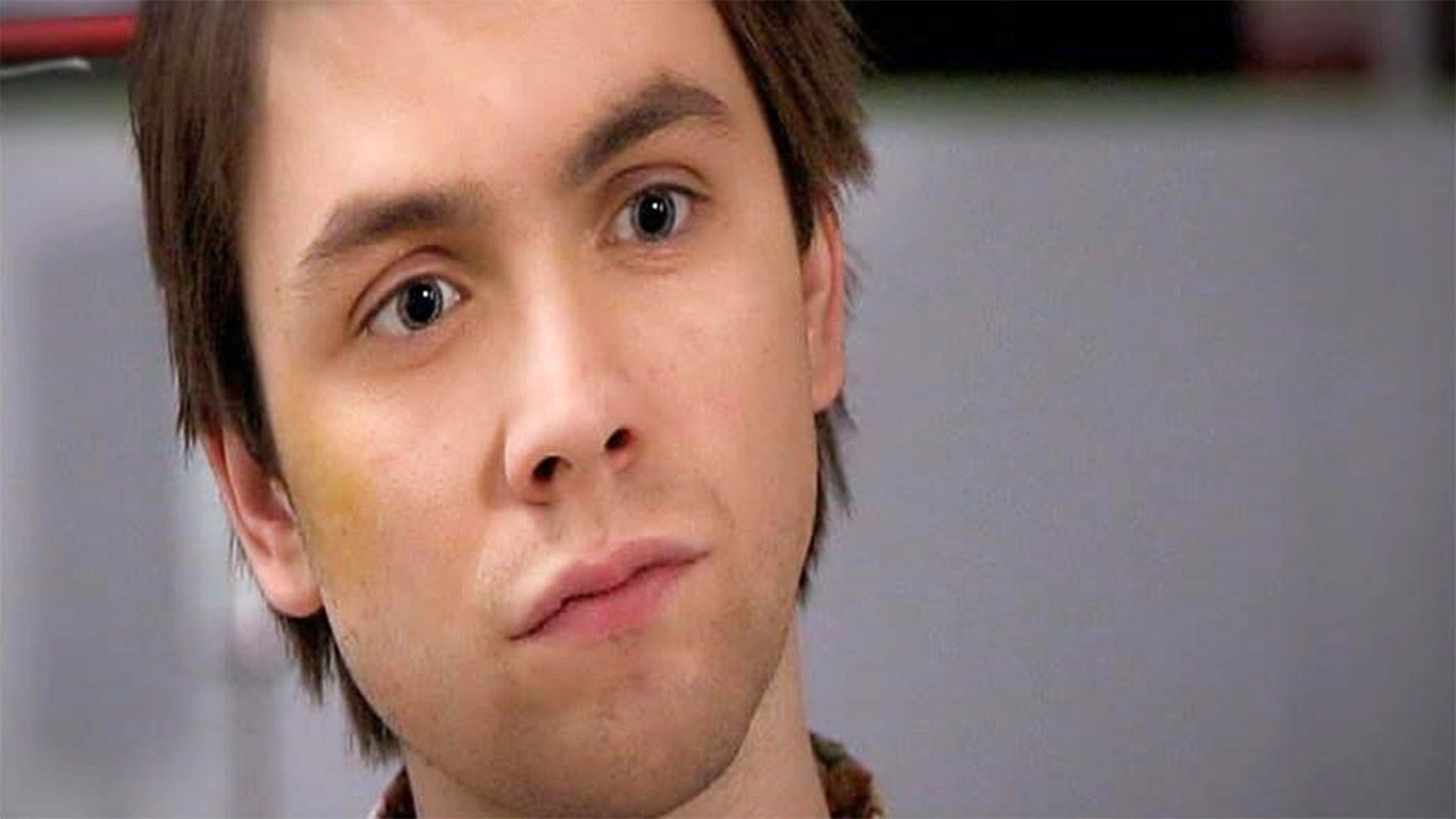 Nachdem Patrick Jasmin geküsst hat, ist er verwirrt