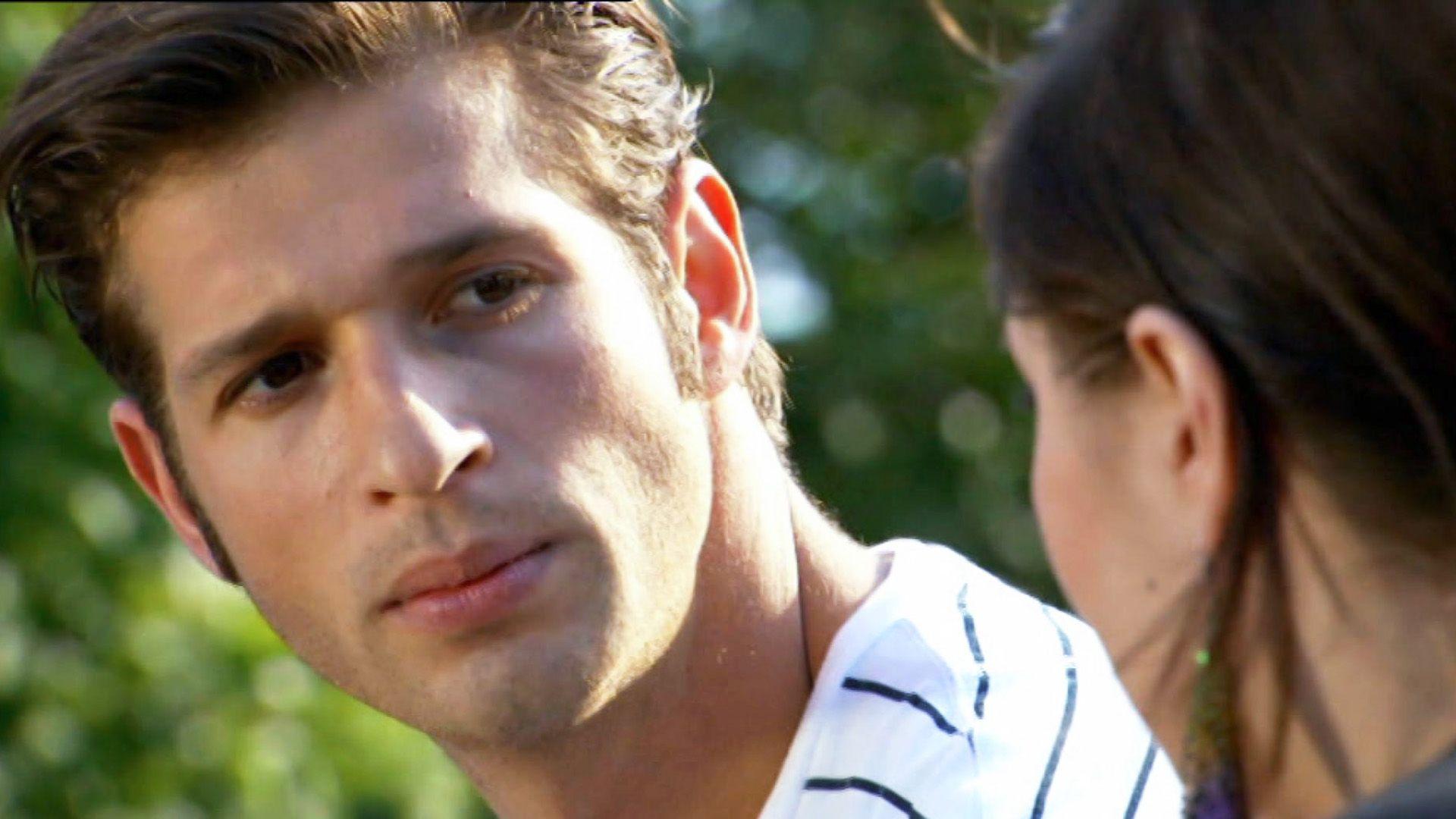 Deniz versucht, zwischen Tom und Vanessa zu vermitteln