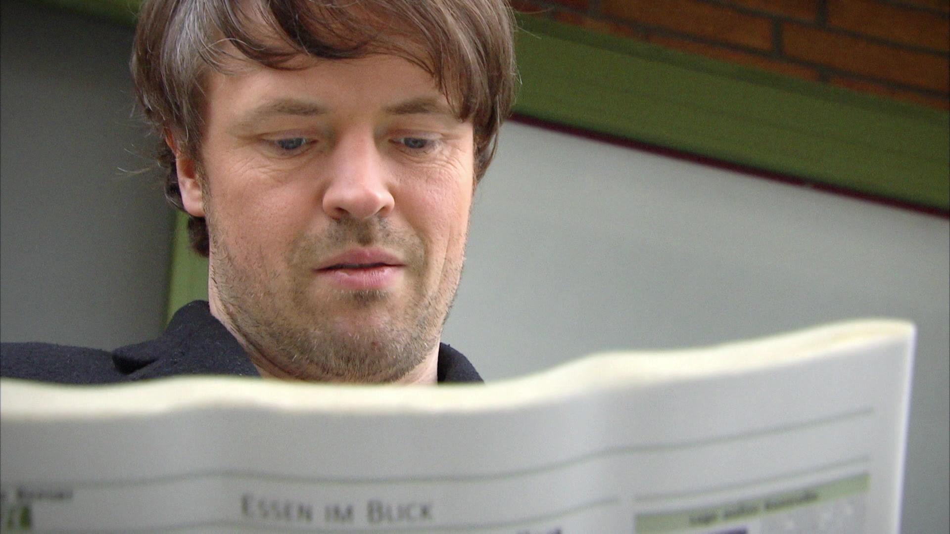 Axel holt zum Gegenschlag gegen die Steinkamps aus