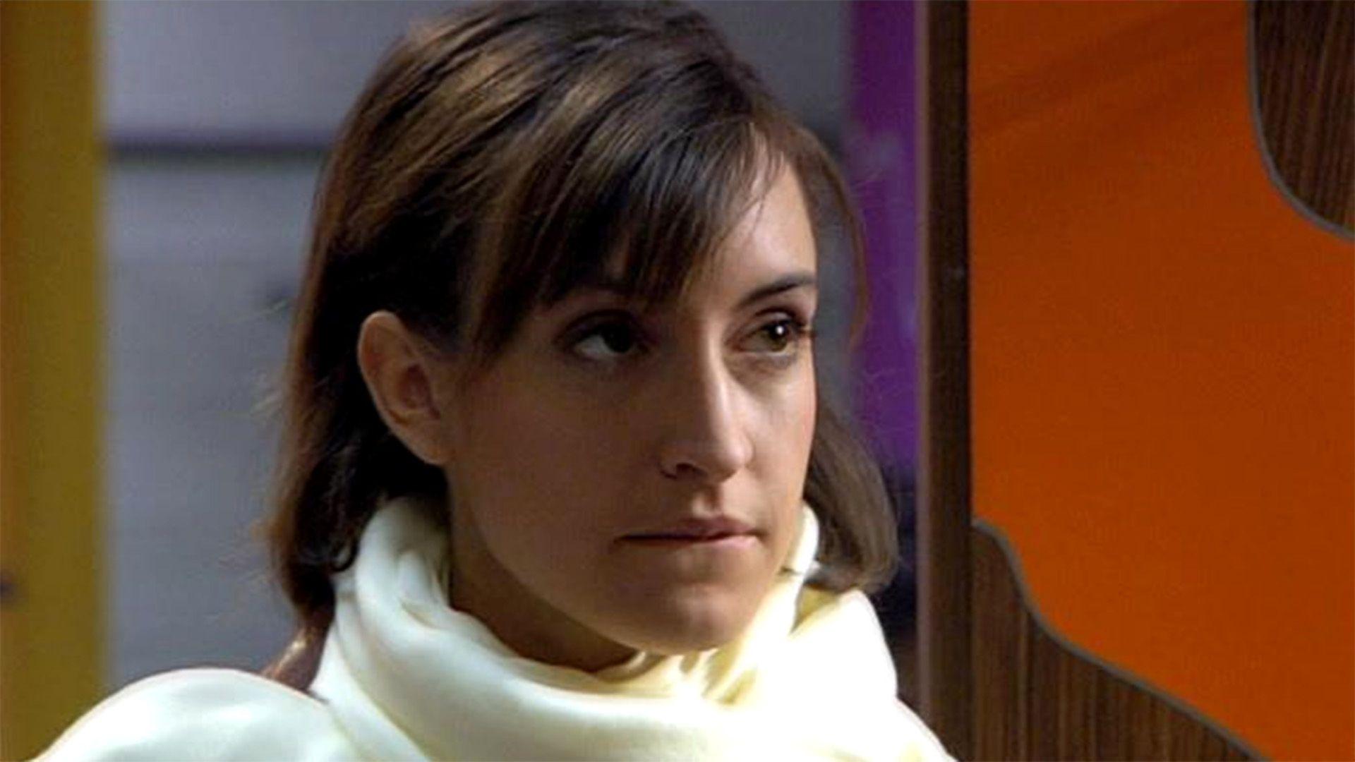 Sandra kommt ihren Freunden gegenüber in Erklärungsnot