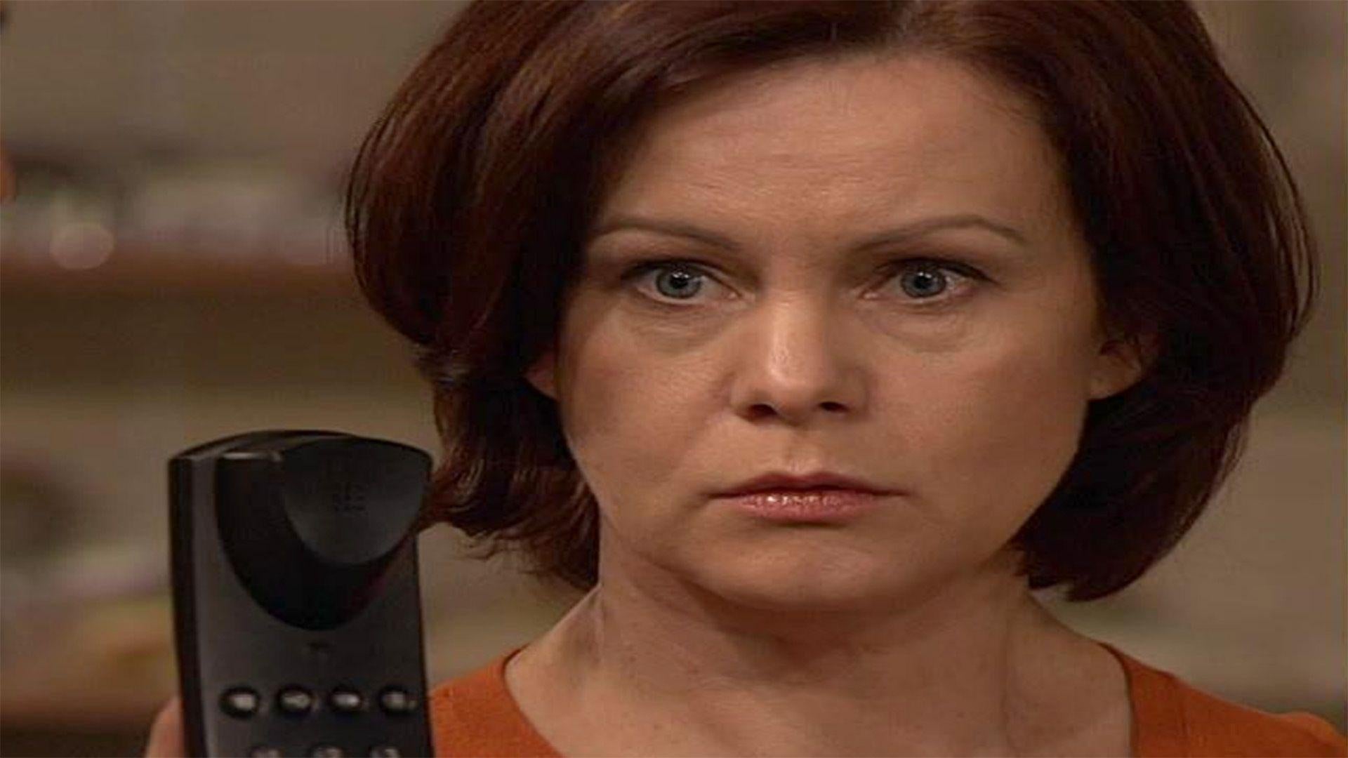Irene lernt ein weiteres Opfer von Karin kennen