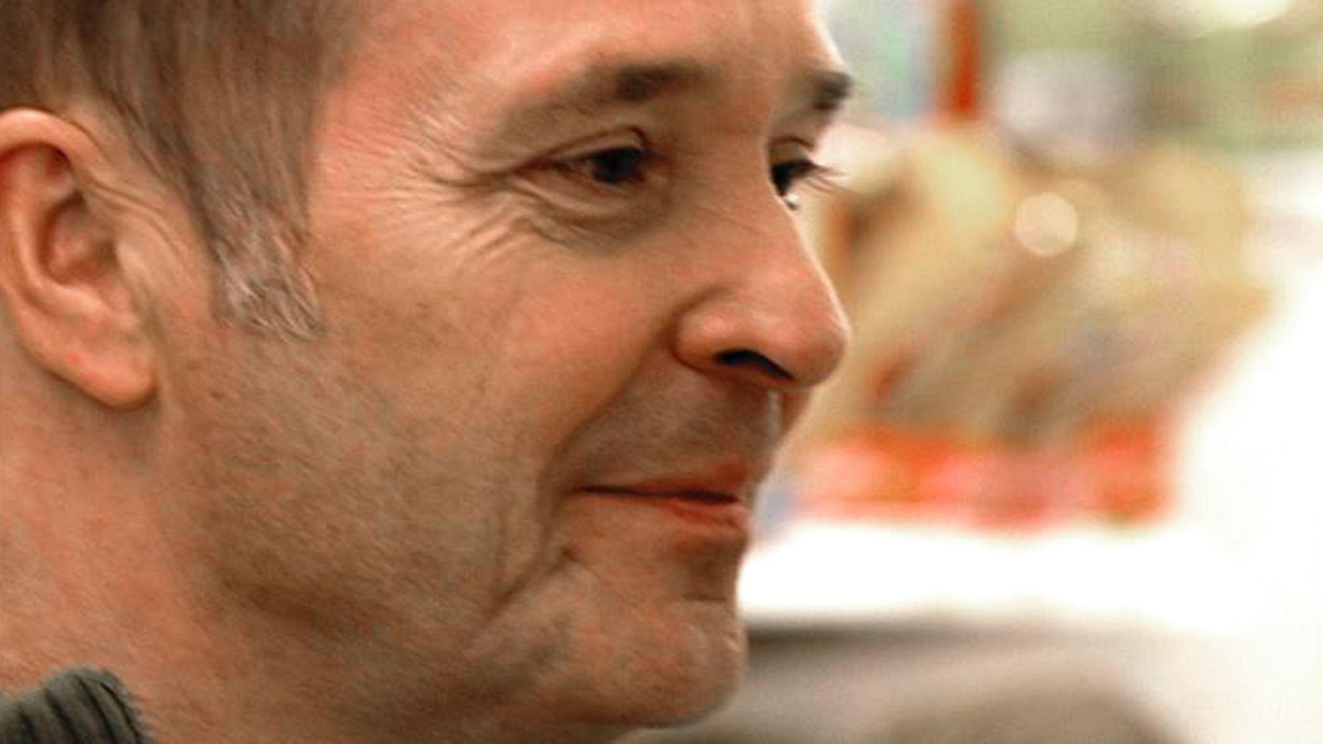 Wolfgang leidet unter der Trennung von Julia