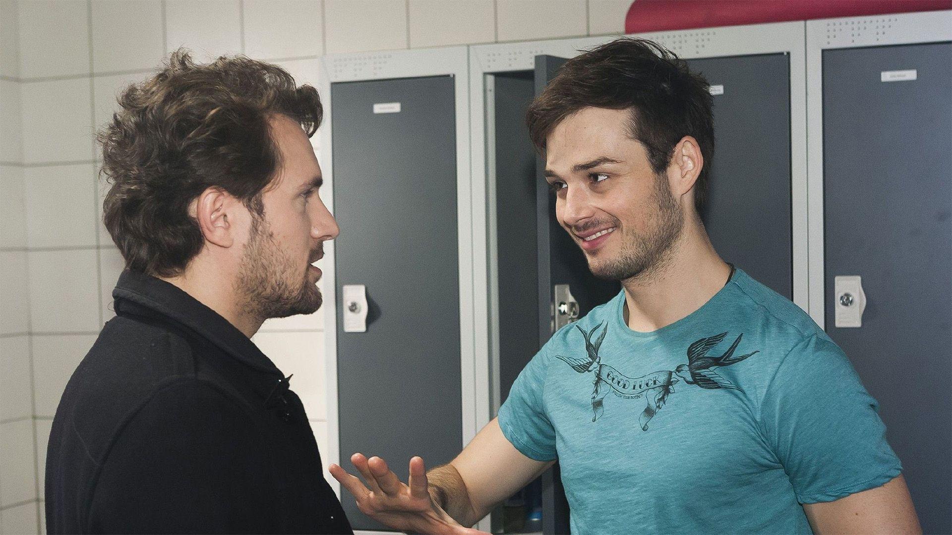 Kai wird von Lukas erpresst. Axel nutzt Letizia aus