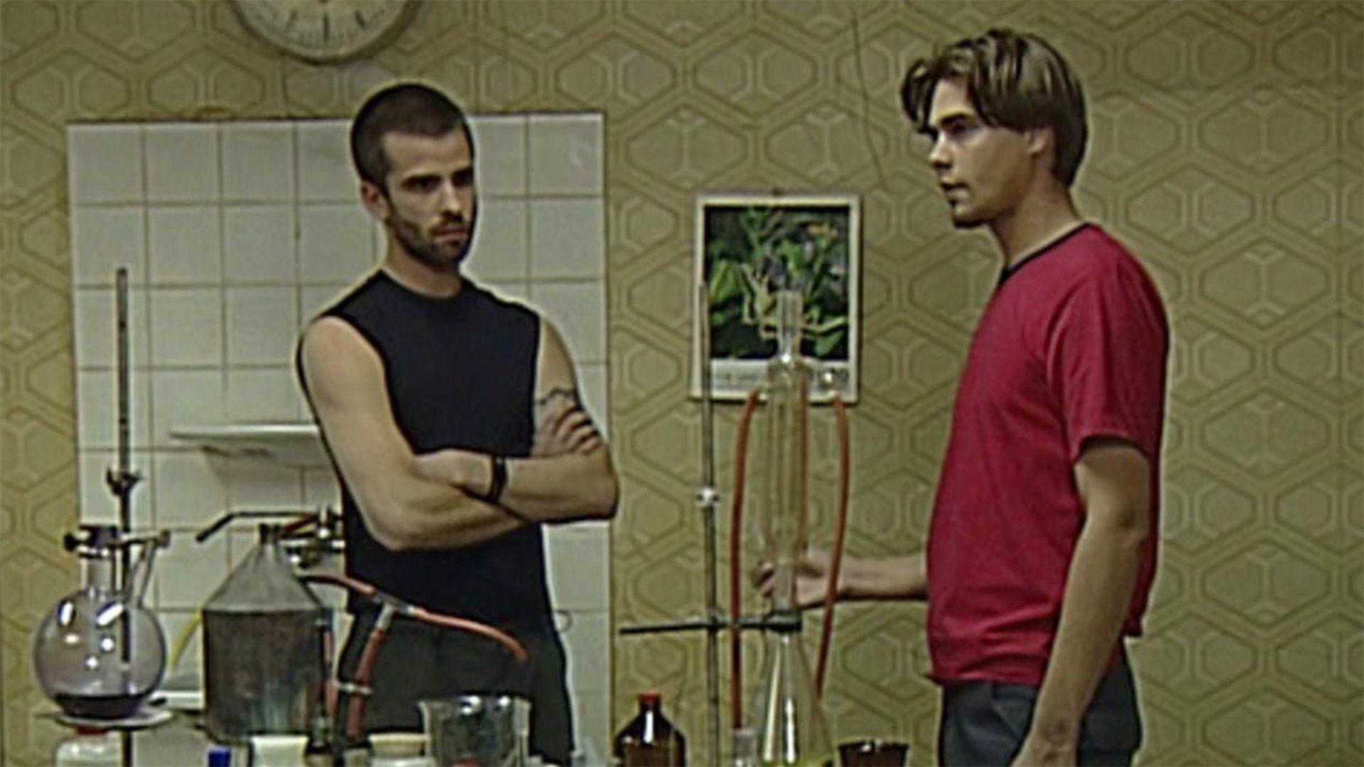 Nico und Leon sind weiterhin Hilbert ausgeliefert.