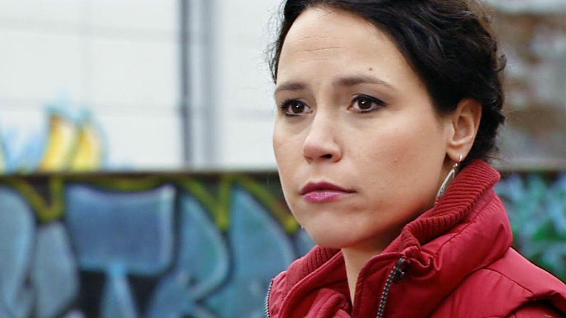 Annette glaubt, dass sie von Tom schwanger ist