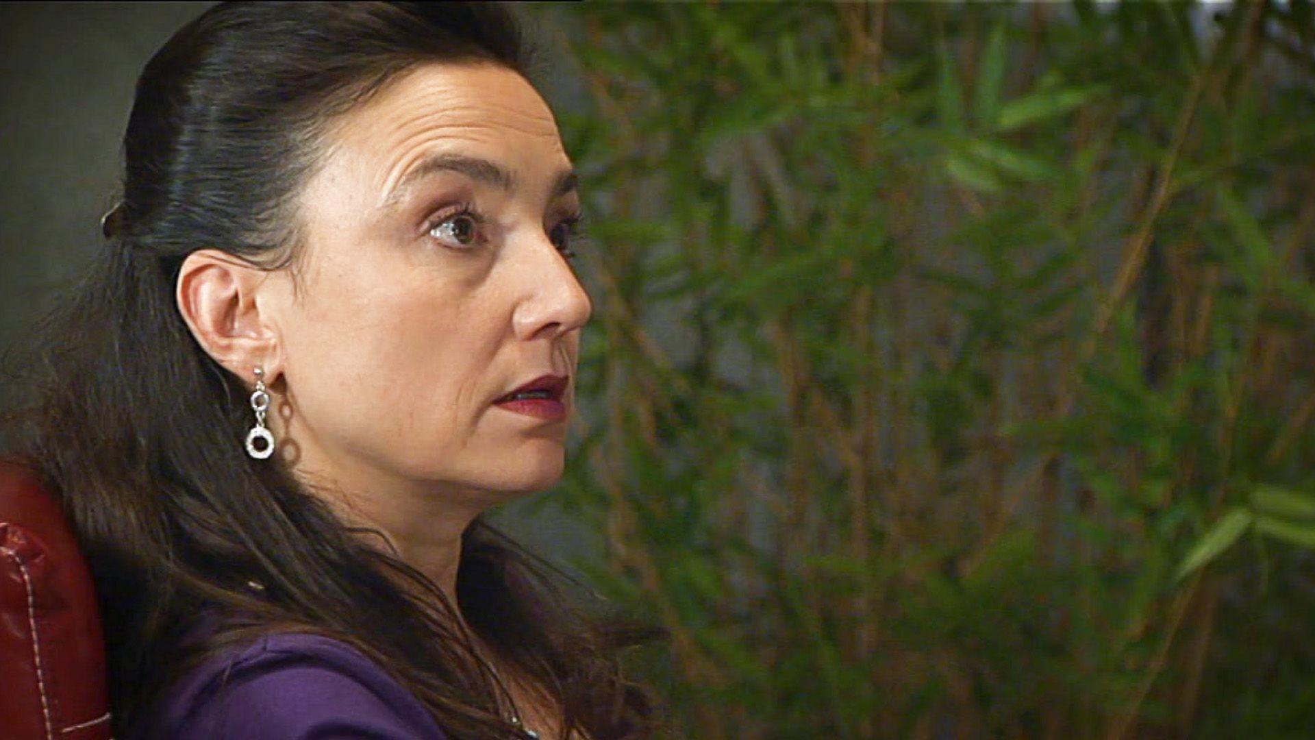 Simone muss alle städtischen Fördergelder zurückzahlen