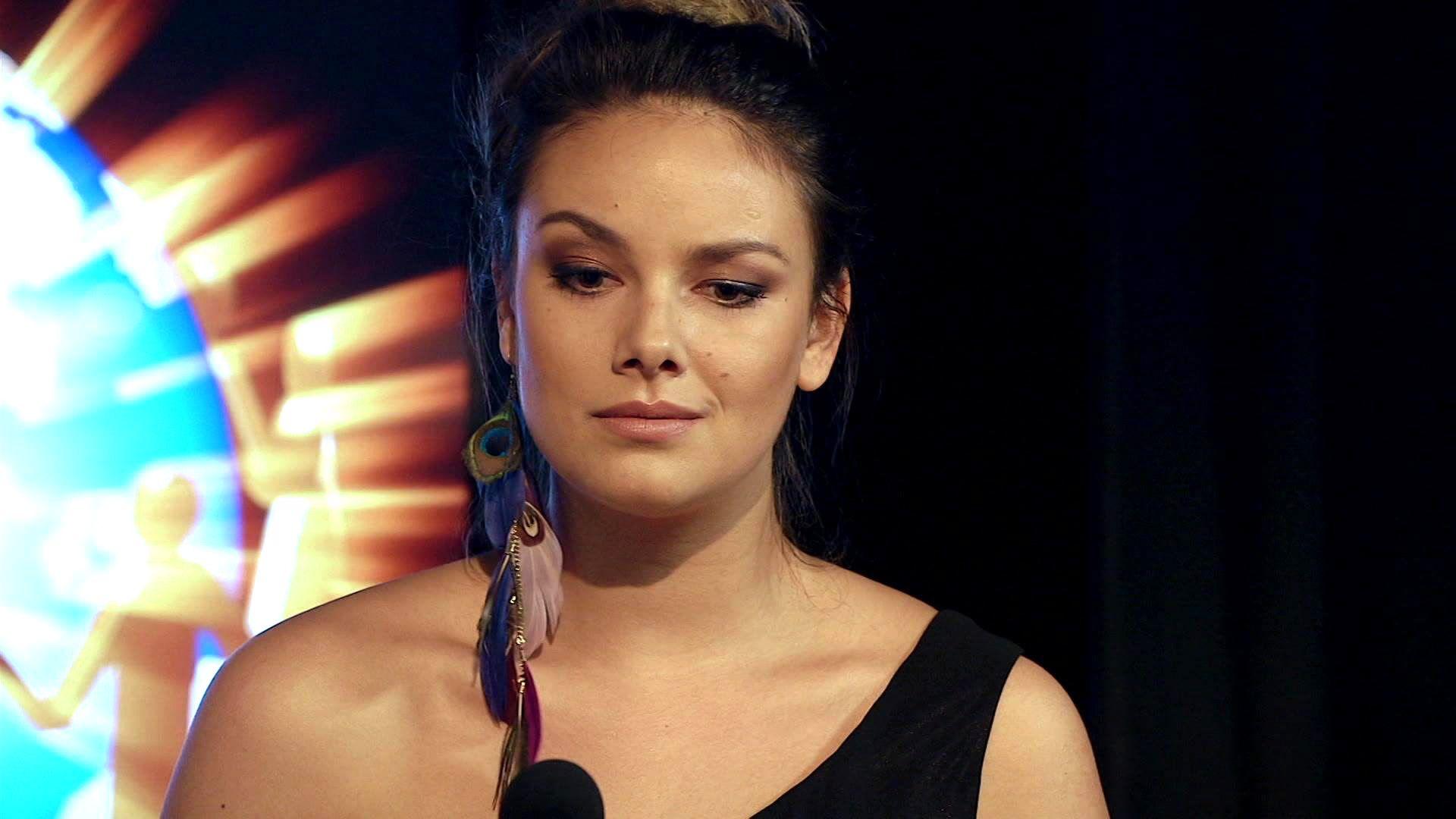 Sagt Jasmin das Projekt ab?