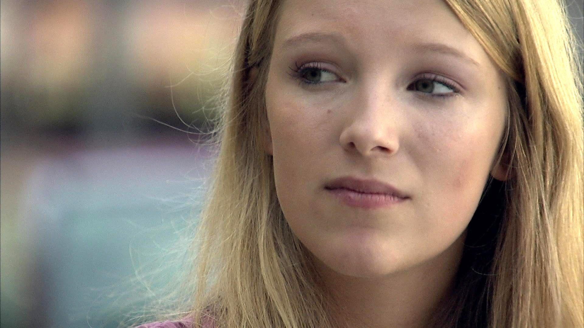 Lily genießt Tanjas Abwesenheit