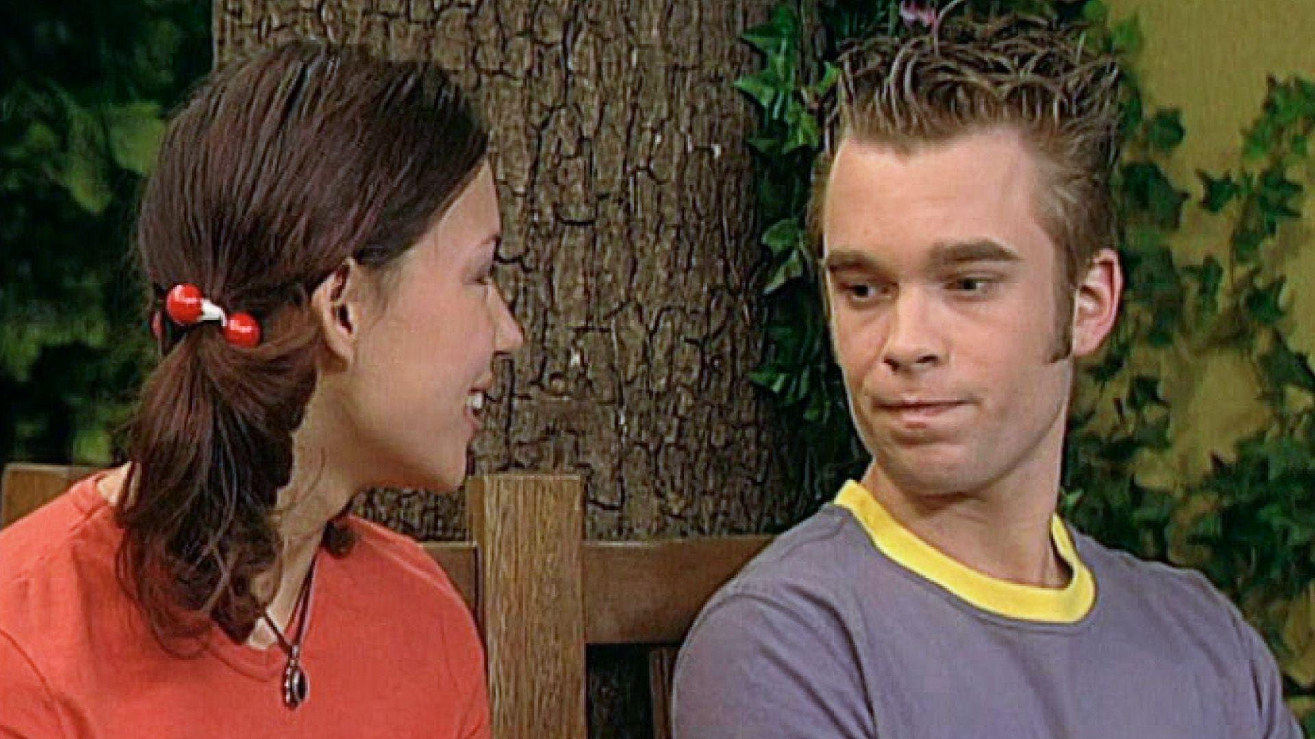 Pauline möchte Nick mit einer Überraschung trösten