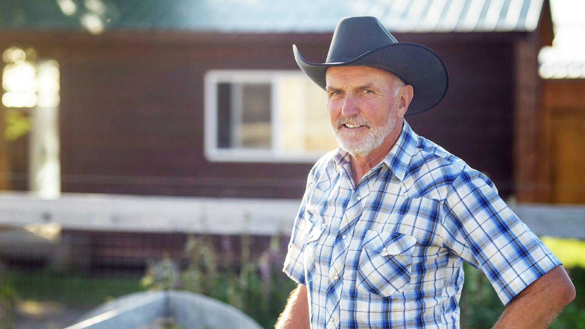 Andreas zeigt seiner Dame das Farmer-Leben in Kanada