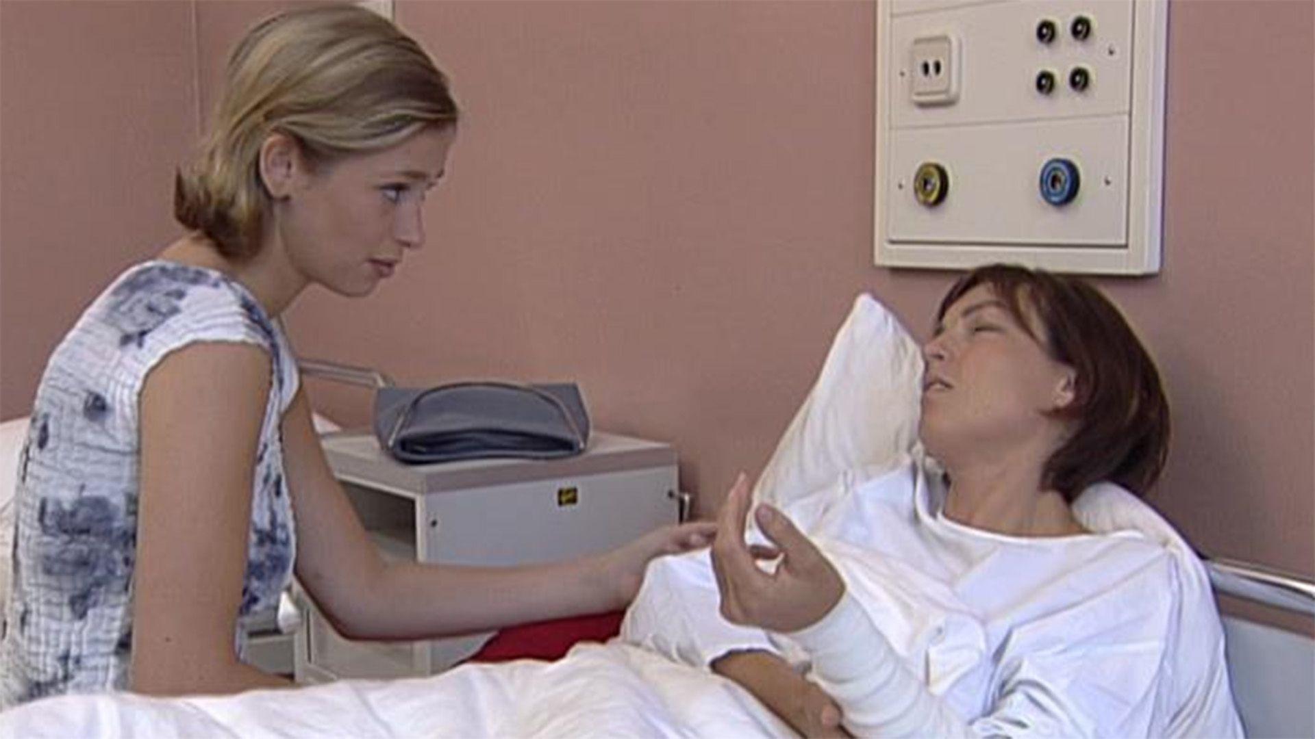 Barbara bricht im Gefängnis verzweifelt zusammen