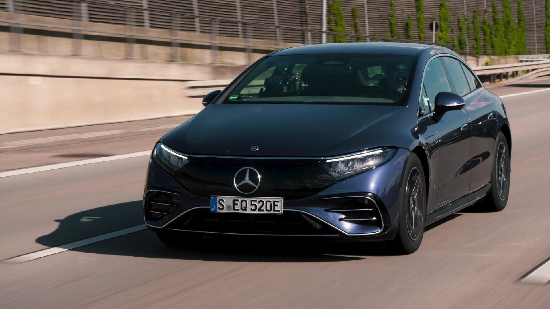 Thema u.a.: Mercedes EQS