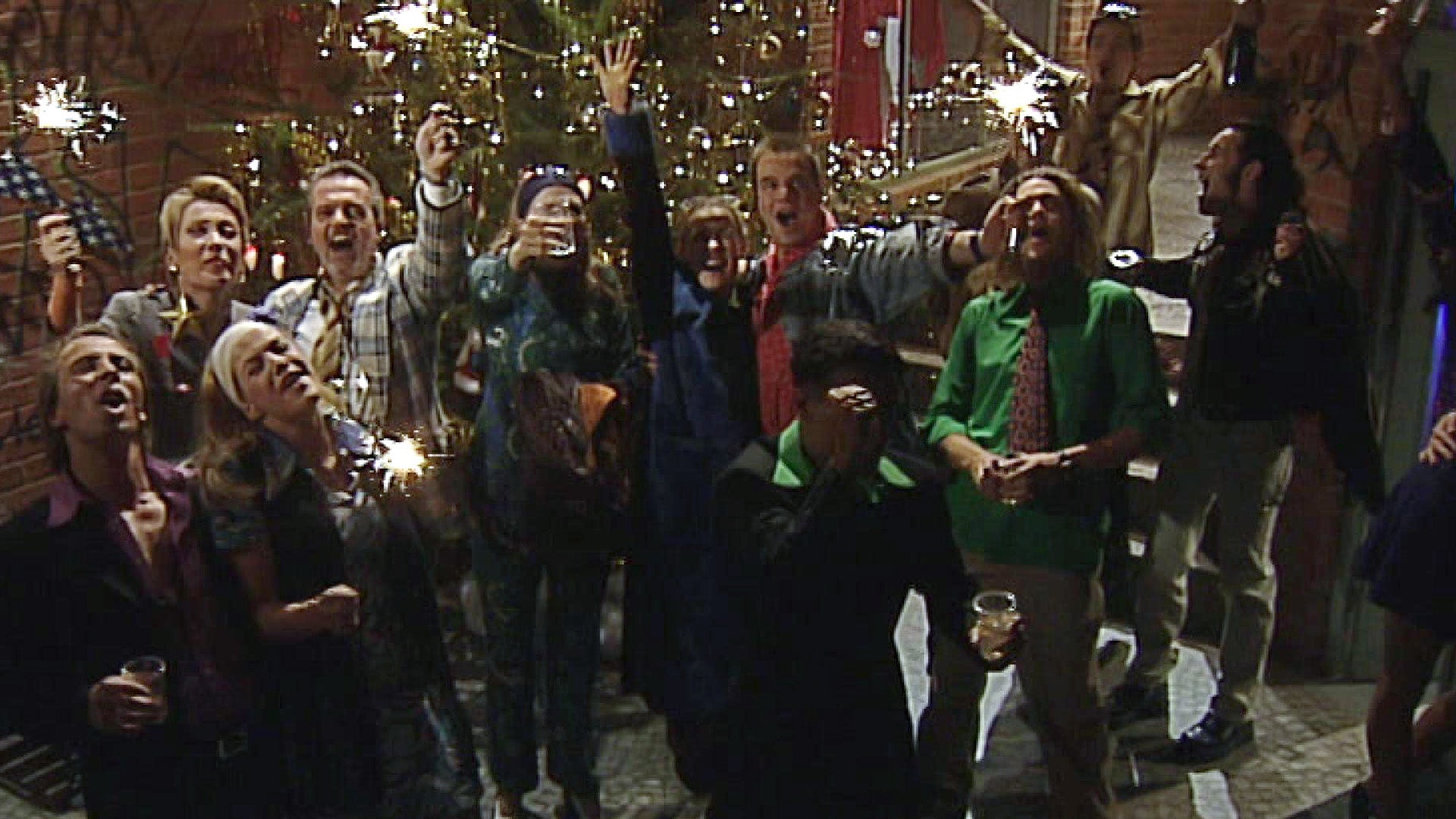 Man trifft sich bei der Silvesterparty im "Checkpoint"