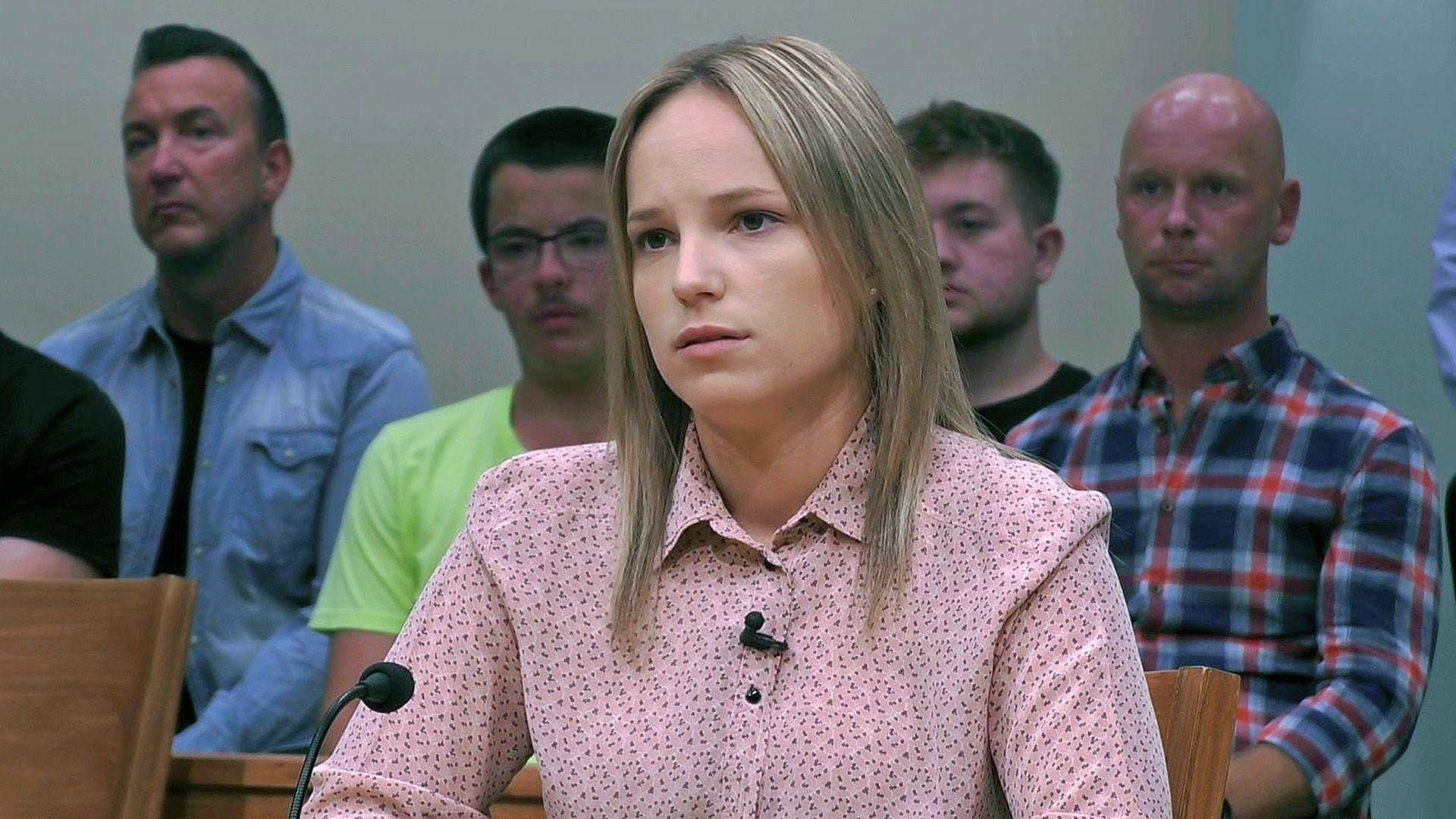 Tragische Verwechslung: Ehefrau schießt auf Ehemann statt Stalker