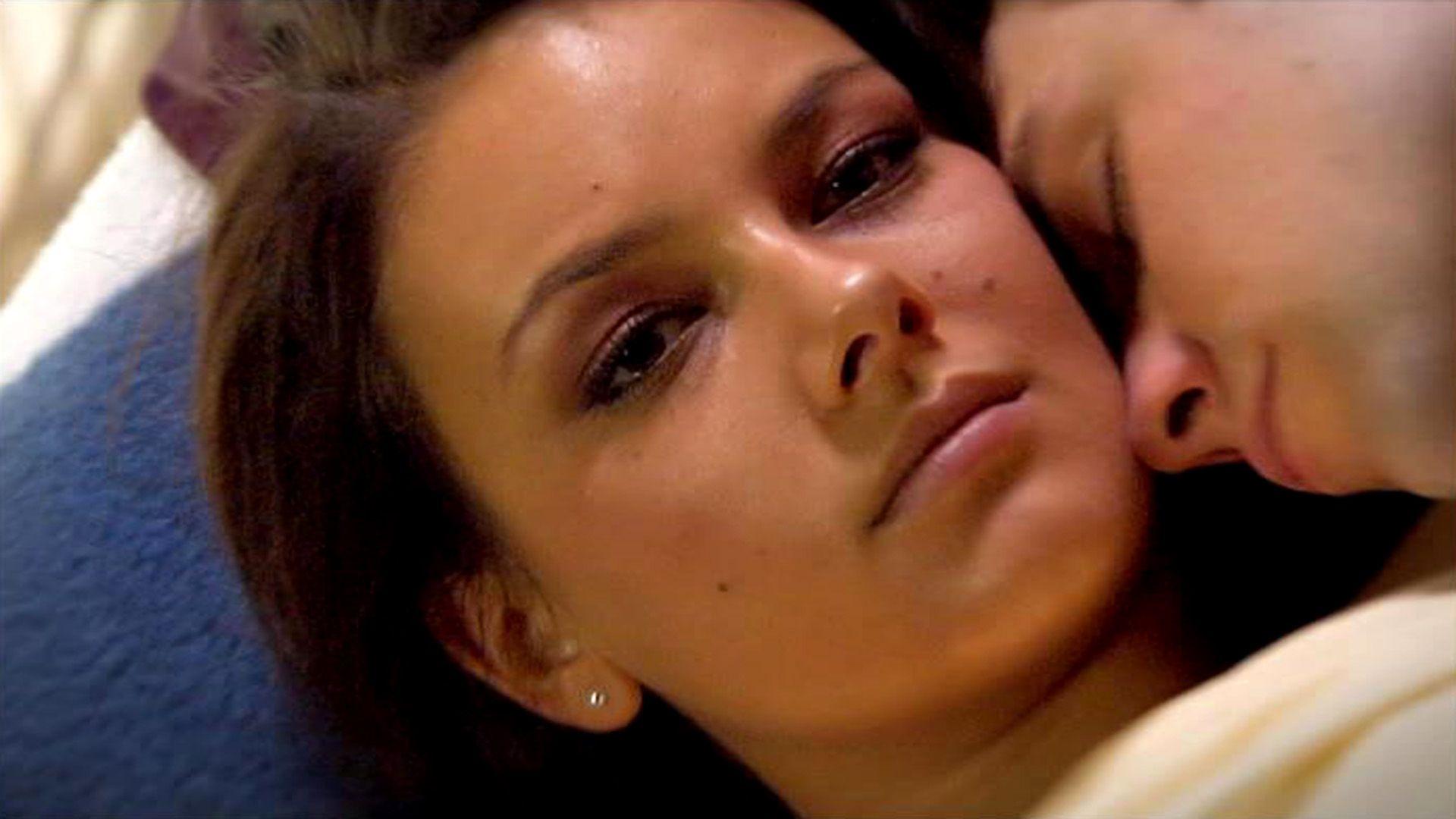 Nach dem Sex mit Patrick ist Jasmin verunsichert