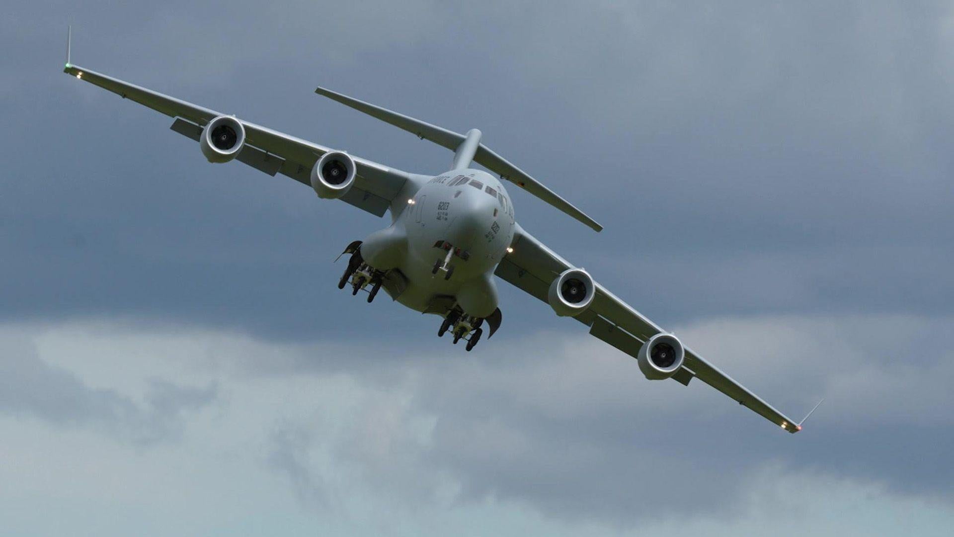 Thema u.a.: Das spektakulärste Modellflugzeug