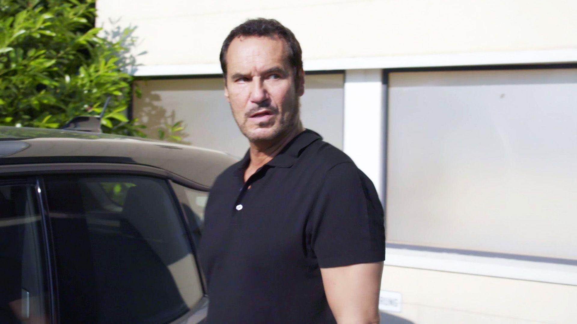 Richard stellt seinem Partner Justus ein Ultimatum