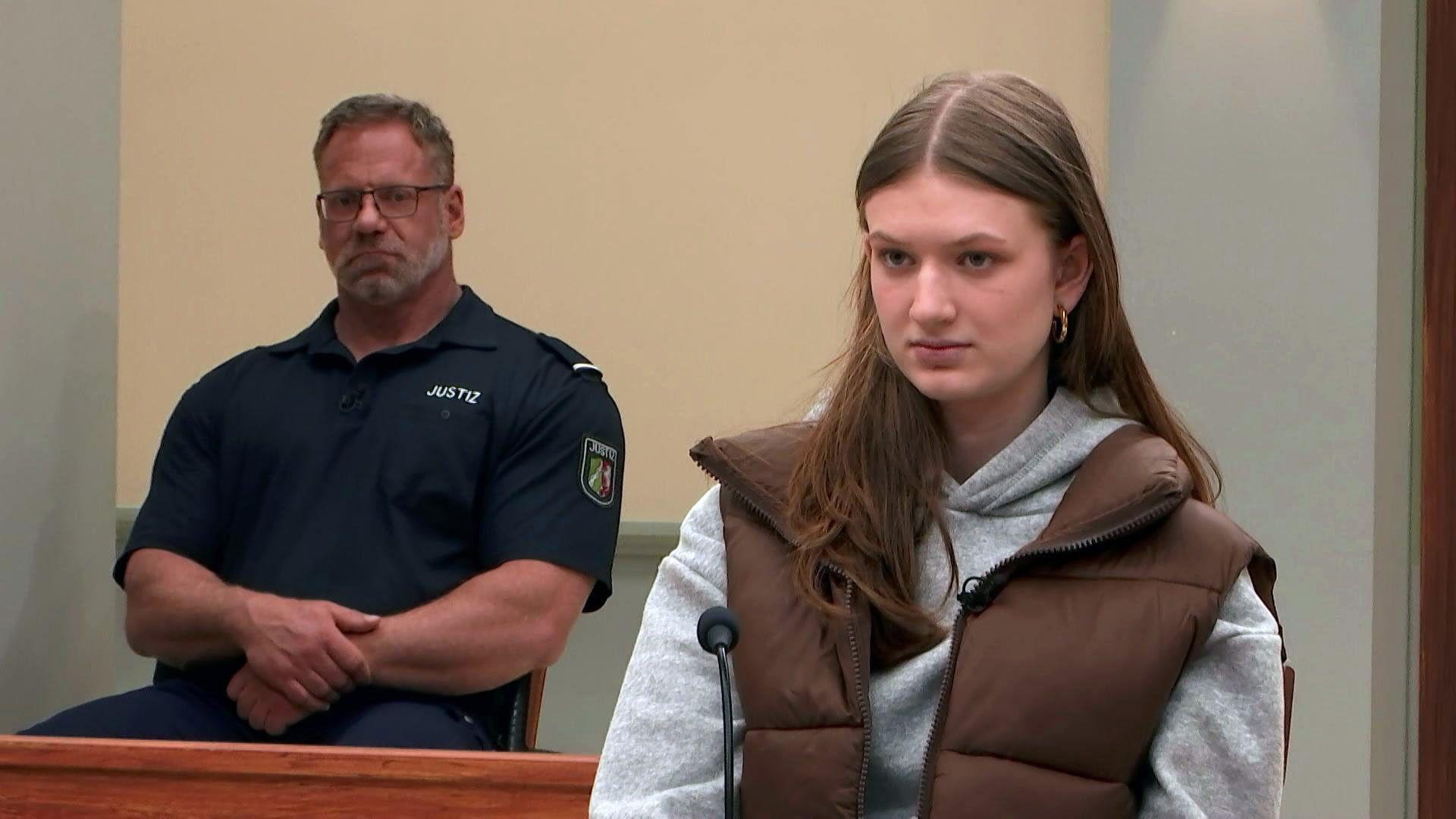 Einbrecherin beißt KiTa-Hausmeister in den Finger