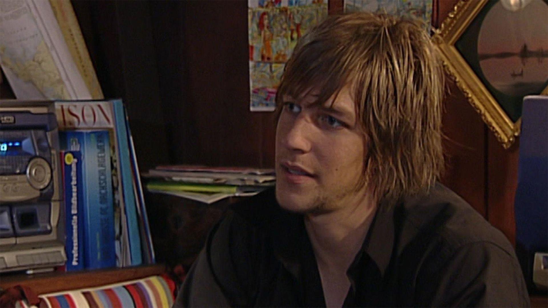 Moritz erwartet eine Anklage wegen Kais Flucht.