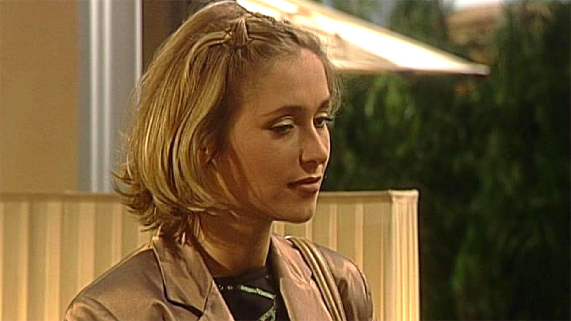 Sonja weigert sich, in Barbaras Prozess aussagen