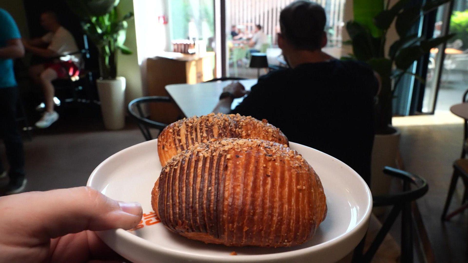 Thema u.a.: Das aufwendigste Croissant der Welt