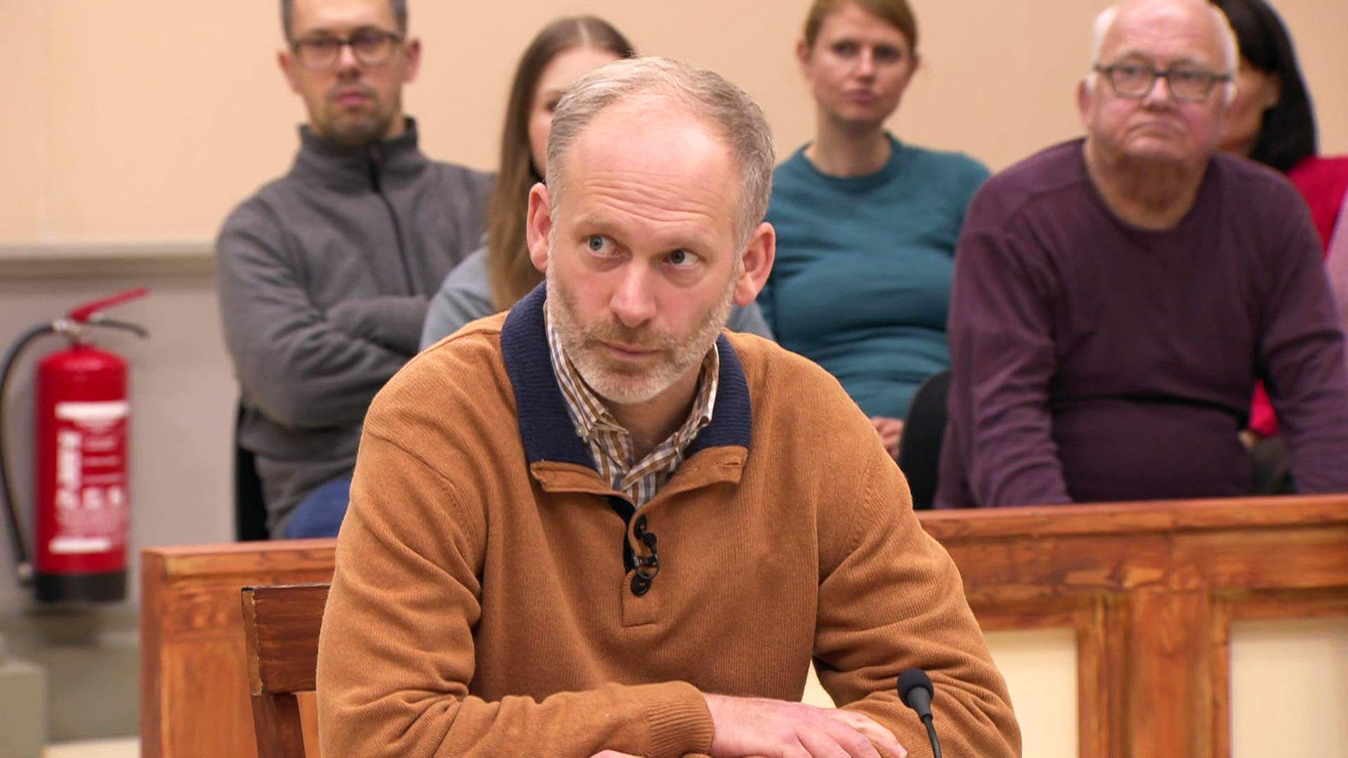 Gewalt in Arztpraxis: Schlug frustrierter Patient Ärztin mit Skelett nieder?