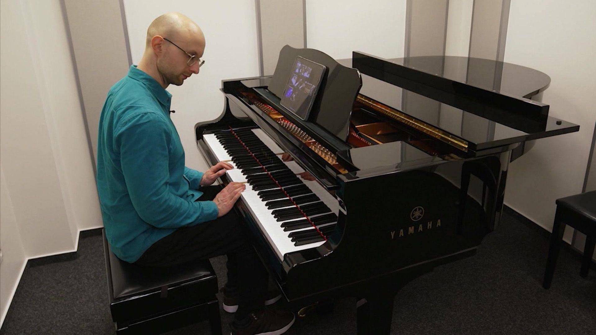 Thema u. a.: Musikinstrumente lernen mit KI