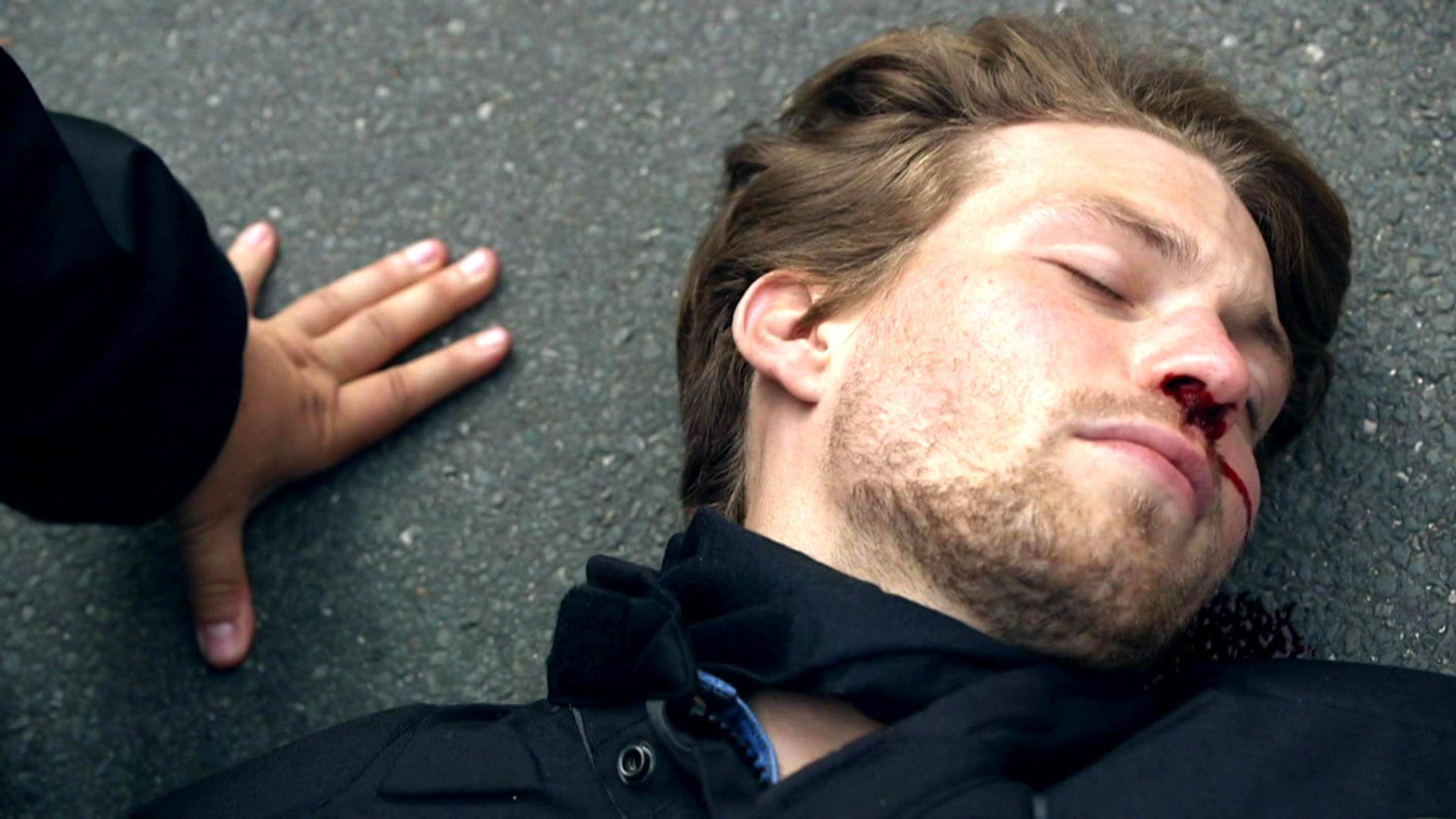 Am seidenen Faden
