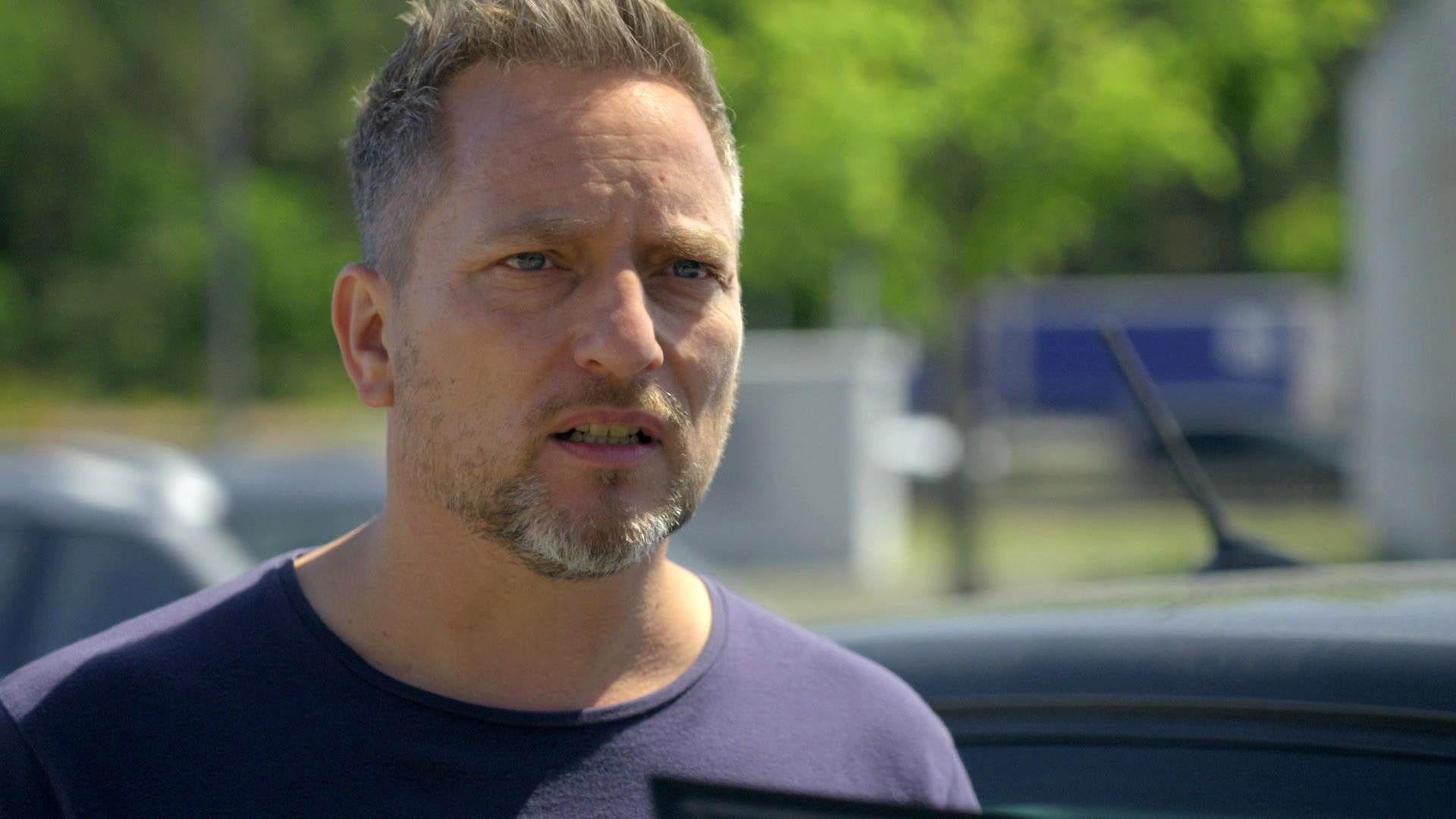 Michi kehrt tief enttäuscht nach Berlin zurück