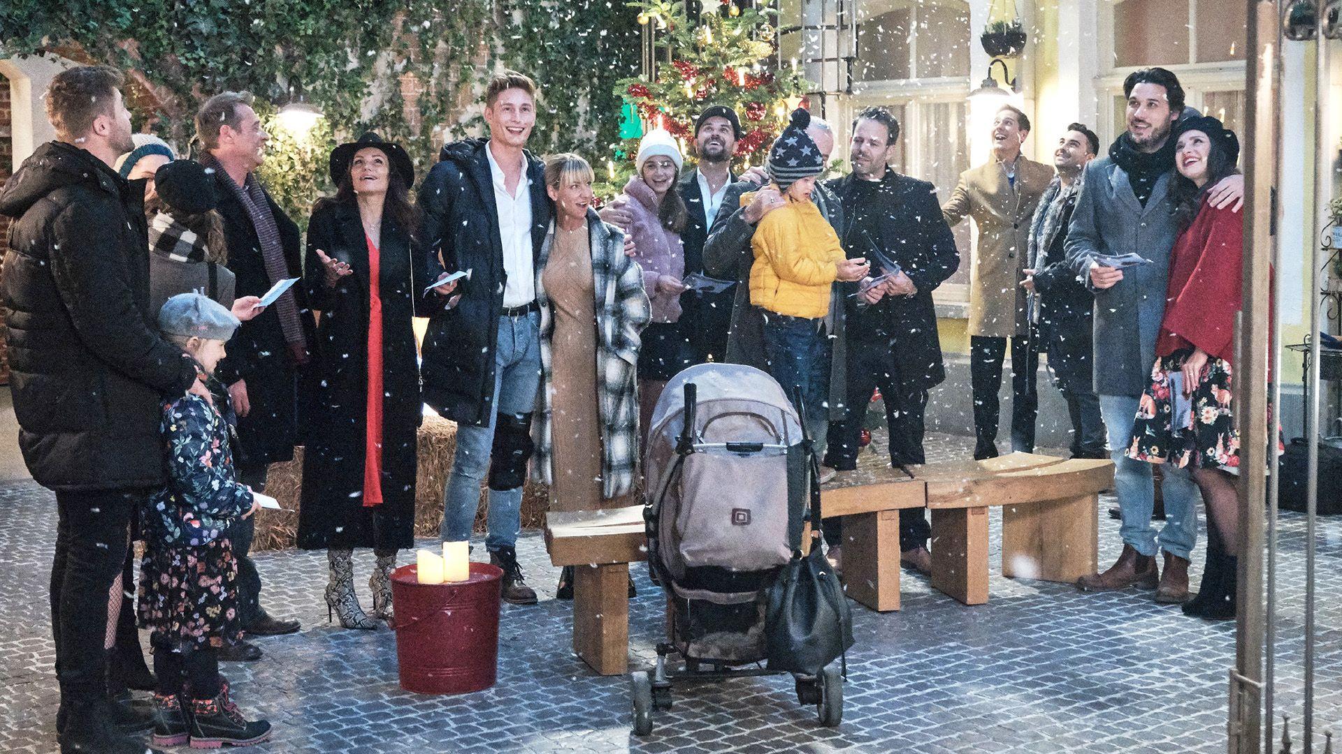 Die Weihnachtsfeier im "Schiller"