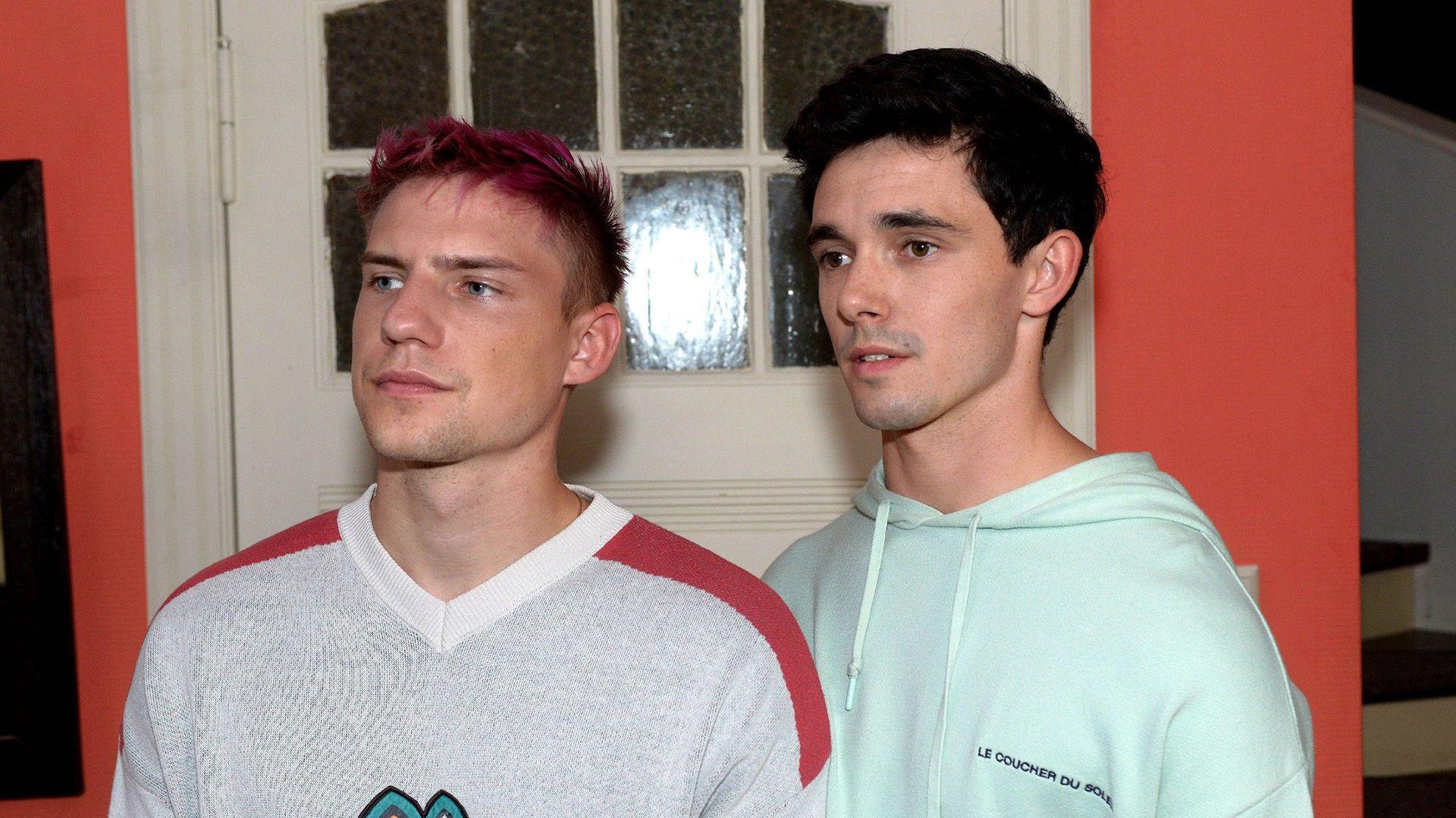 Moritz und Luis treffen auf einer Party auf Finn