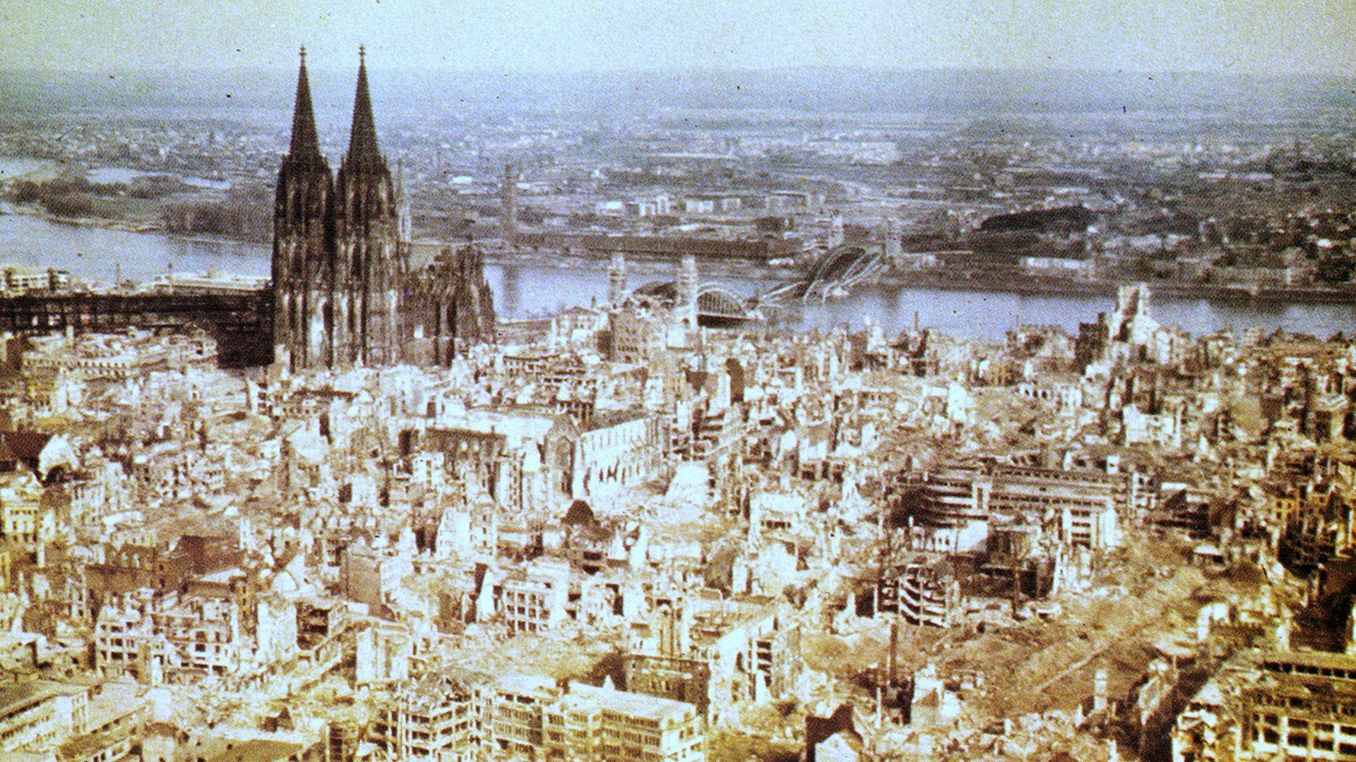 Ins Innere des Reiches