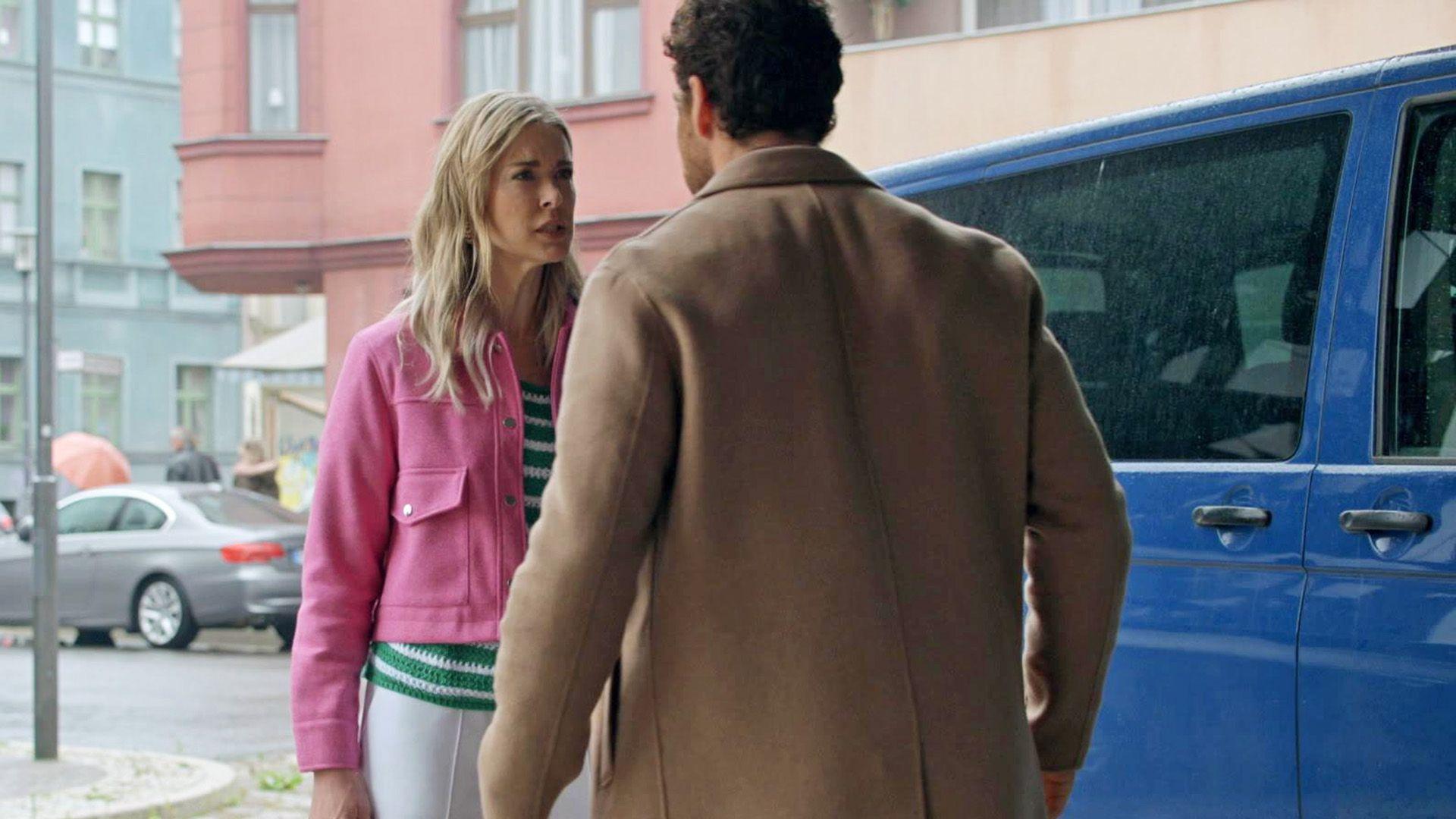 Jessica und Carlos geraten in einen heftigen Streit